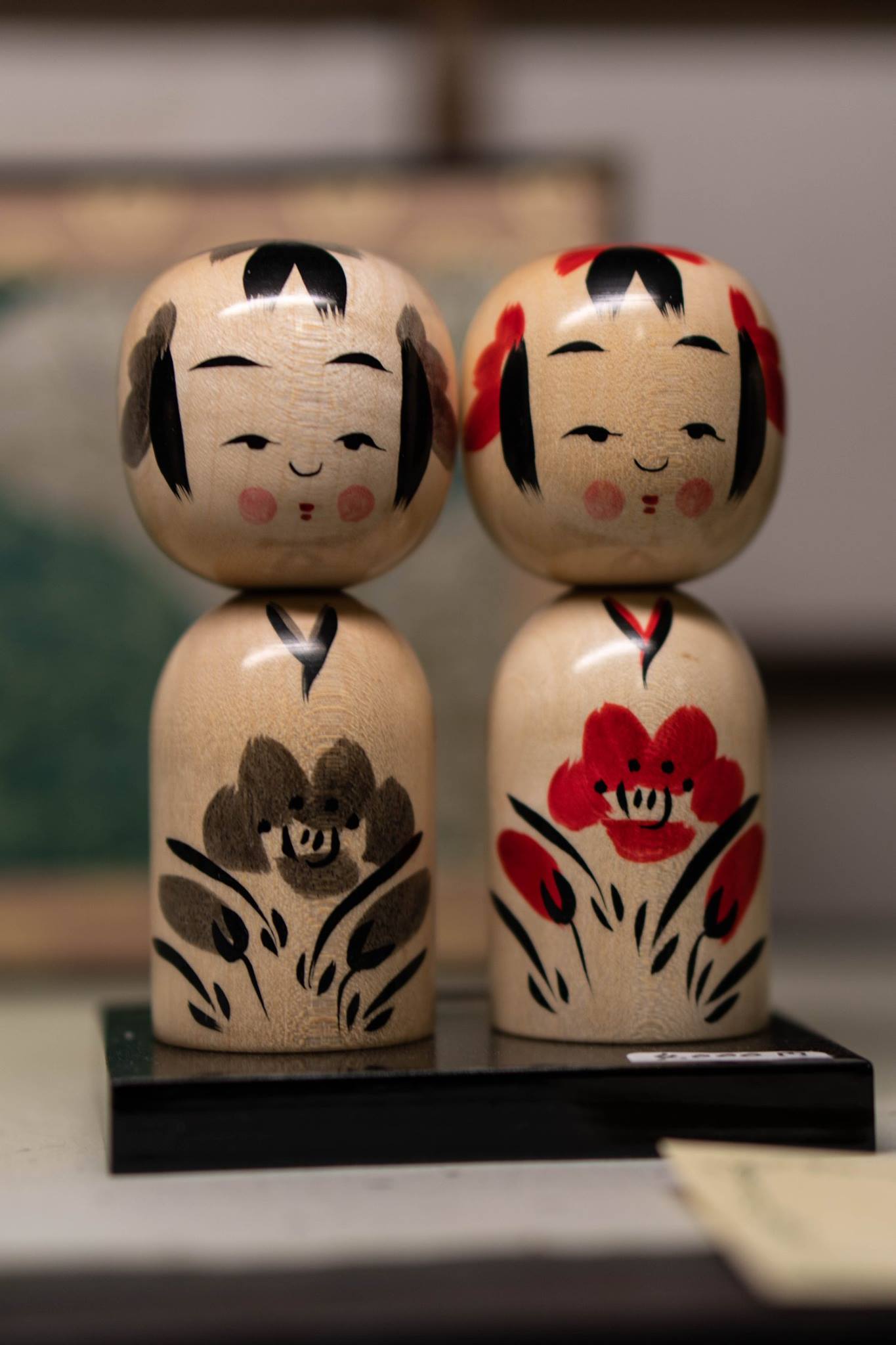 Have you ever heard of #kokeshi? Kokeshi are beautiful wooden 