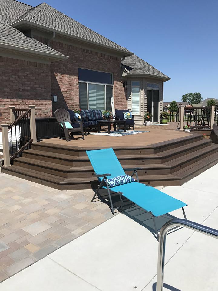 Midwest Custom Decks | Detroit MI