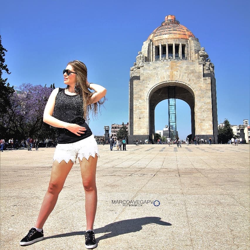 Photovision_oficial - De la sesión de hoy en Monumento a la revolución ...