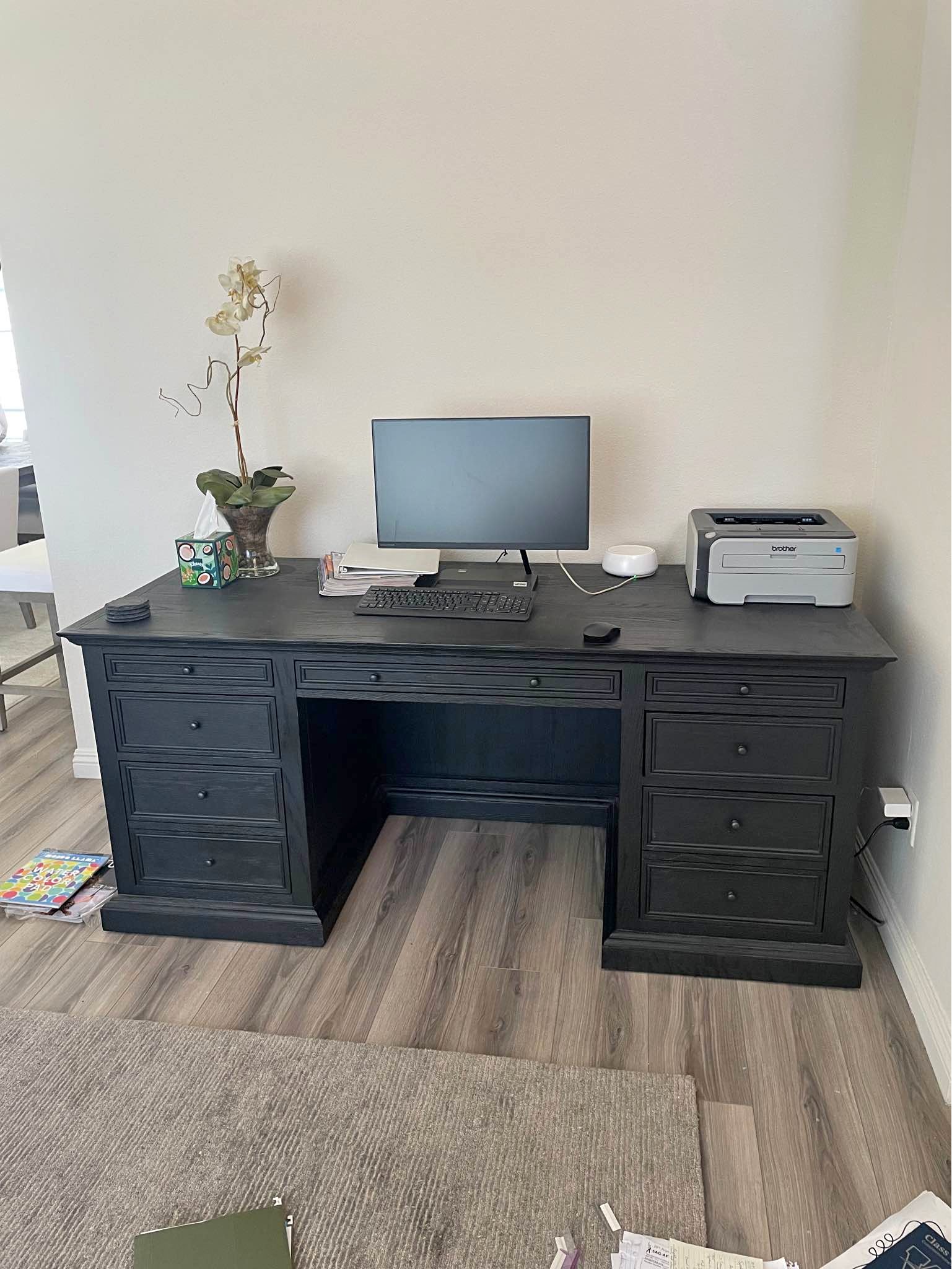 Free executive desk - Desks - Simi Valley, California | Facebook ...