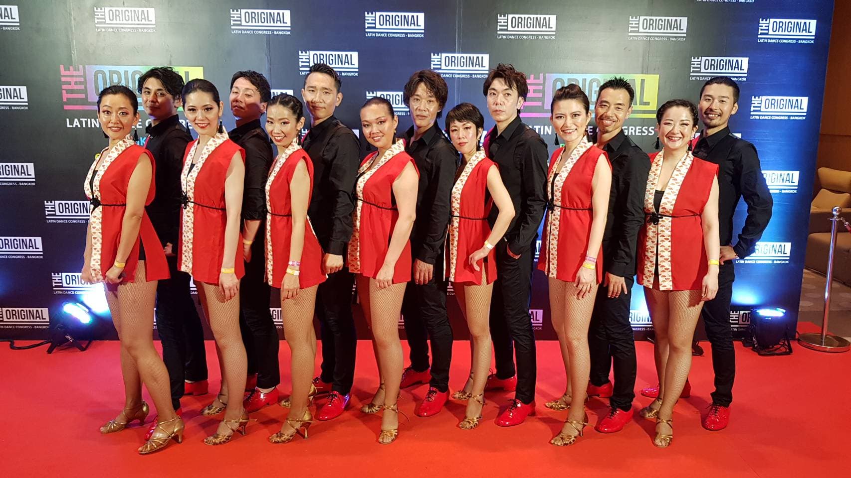 Osaka Ballroom Dancing meetup 大阪 社交ダンス ヤングサークル