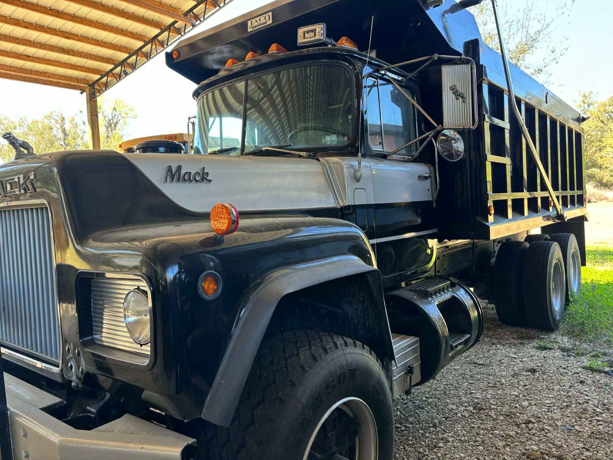 1985 Mack r model - Commercial Vehicles - Williston, Florida | Facebook ...
