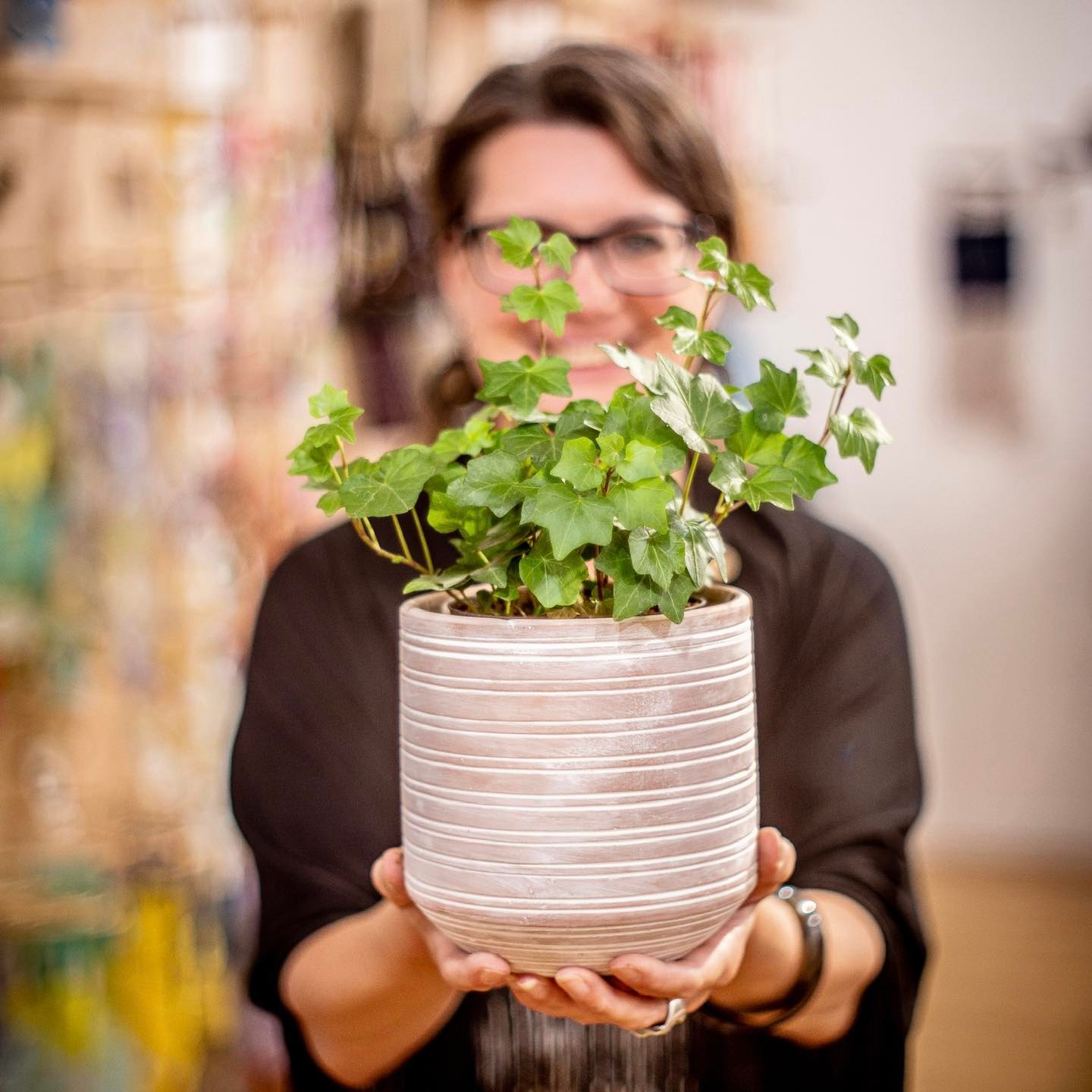 Staub x Minä Perhonen Forest 23cm oval cocotte in Basil. Plants