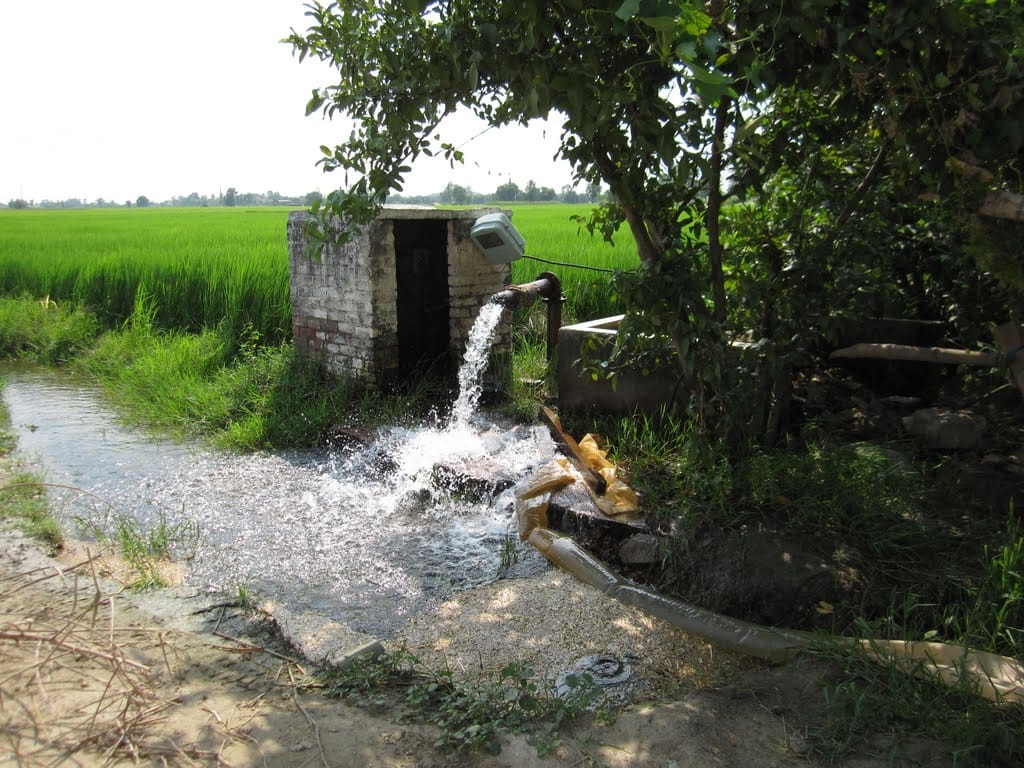 Humra Peyra Pakistan
