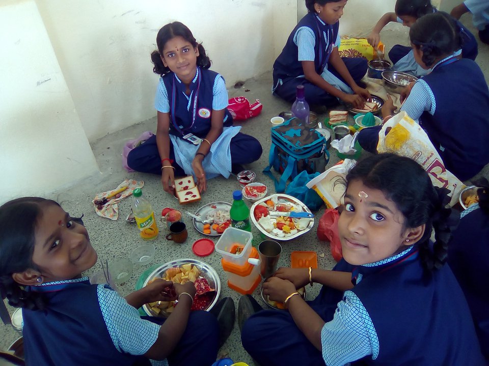 Muvendar Matric Hr Sec School | Peravurni