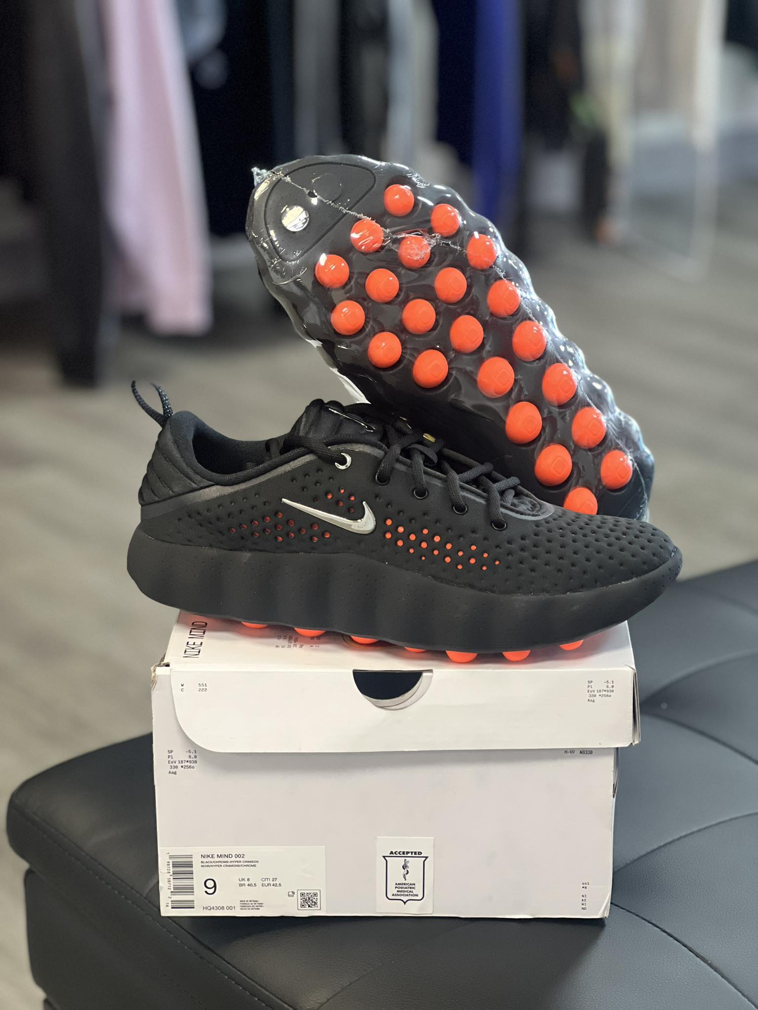 New Nike Mind 002 