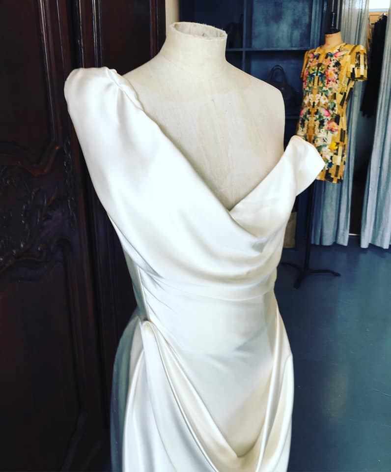 Ok so we know you love a good wedding...or rather a good wedding dress...What's your verdict on Miley Cyrus' wedding dress? It's a Vivienne Westwood design btw