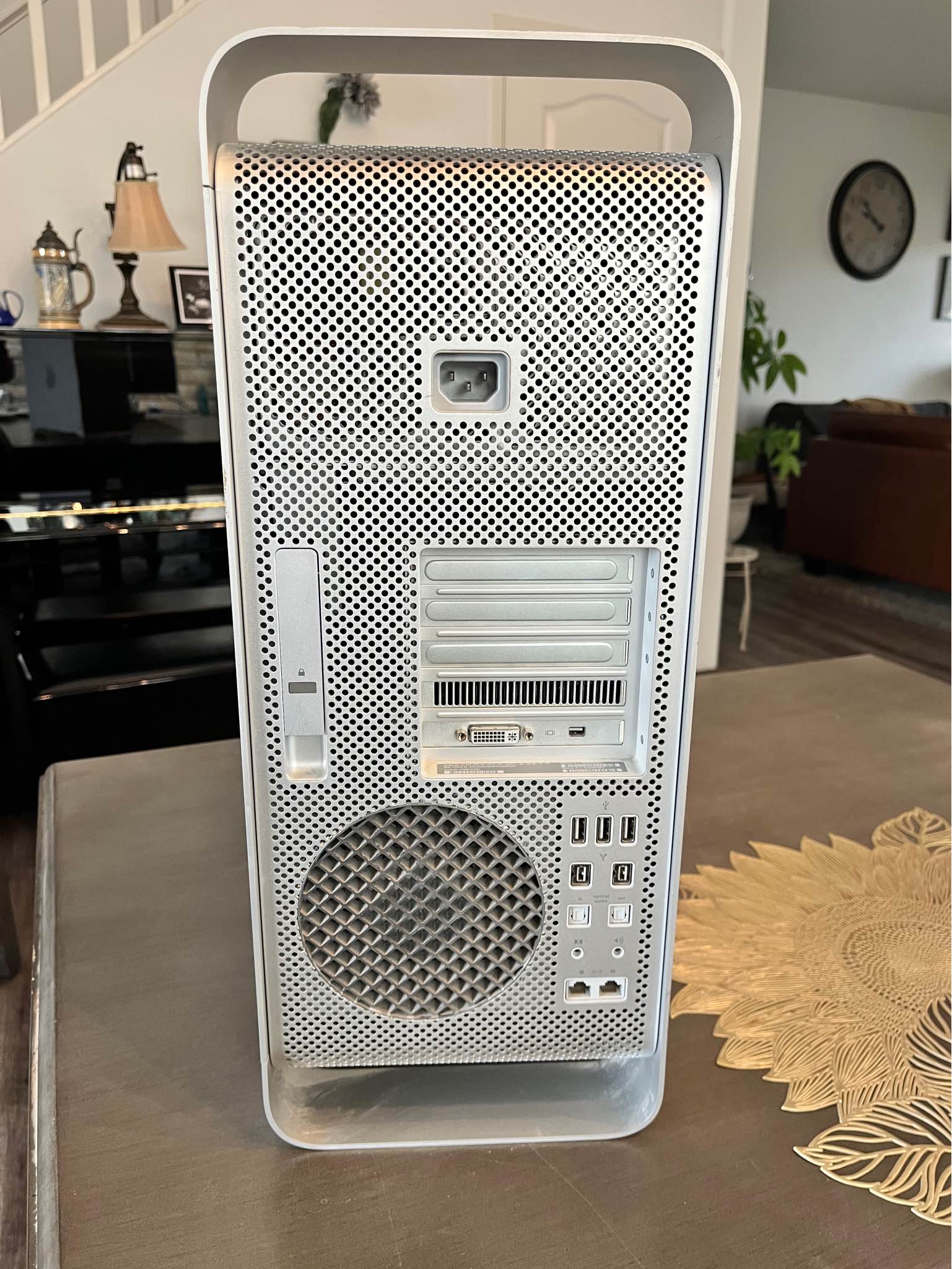 Apple Mac Pro A1289 Desktop (early 2009) Flashed to 5,1 with LOTS of ...