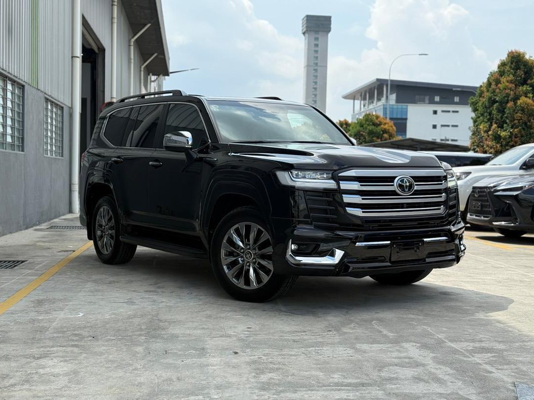 🇲🇾Toyota Land Cruiser ZX 3.5 [Black Leather] ✓Incoming Stock