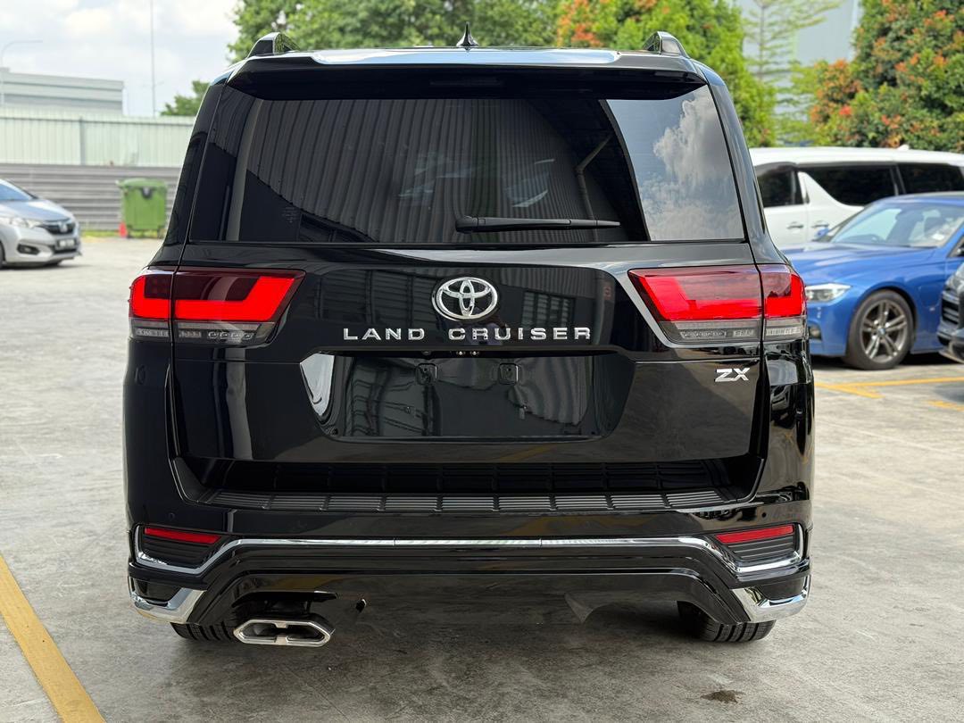 2024 Toyota Land Cruiser 3.5 ZX Petrol (FULL SPEC) 📌 Unregistered