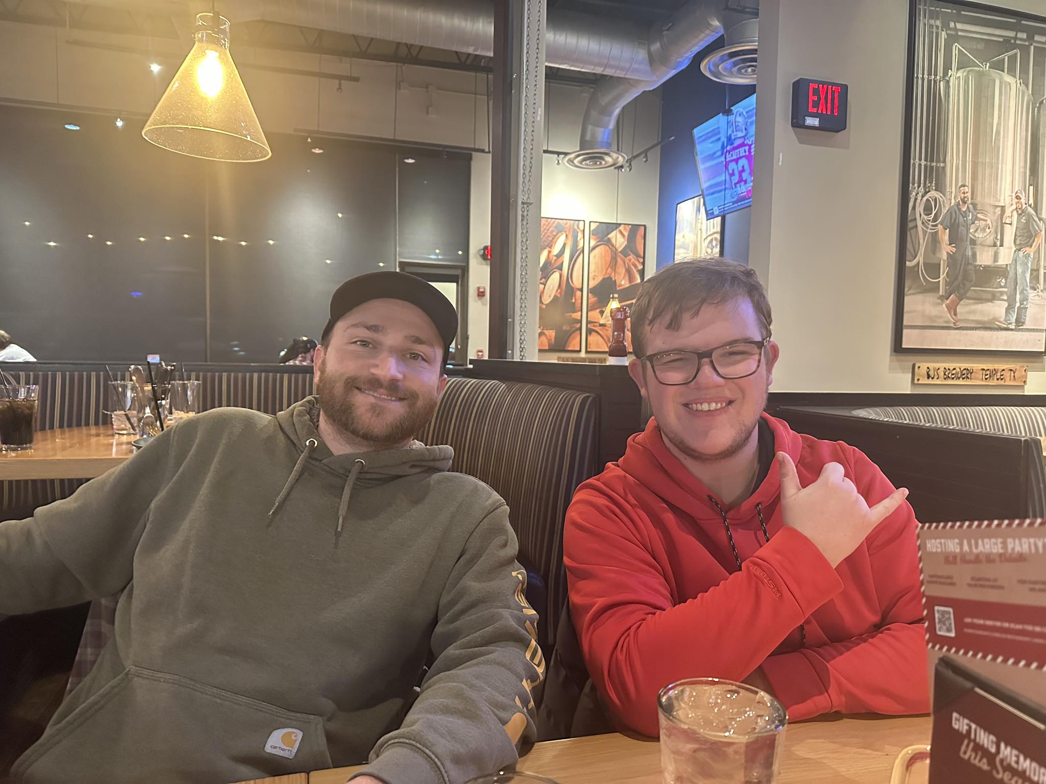 Drew Willis (@drew.willis.980) • Facebook, Connect with friends