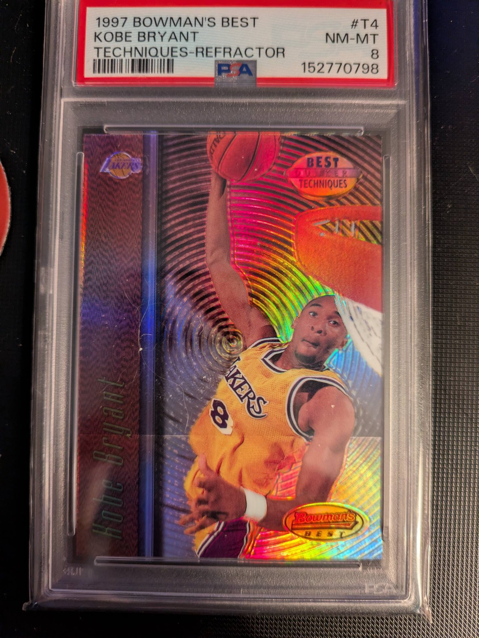 Pulling the Kobe Bryant atomic refractor from 97 Bowman's Best