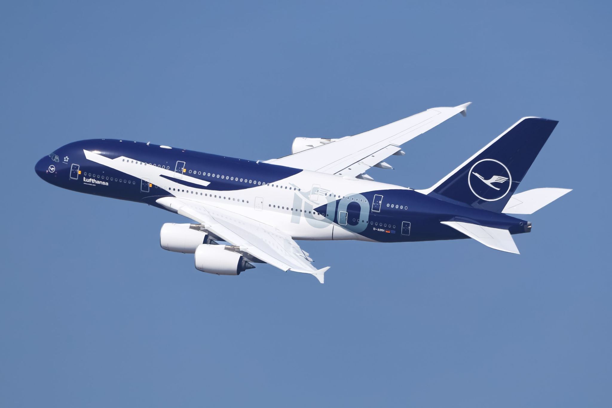 Lufthansa's new Airbus A380 special livery spotted