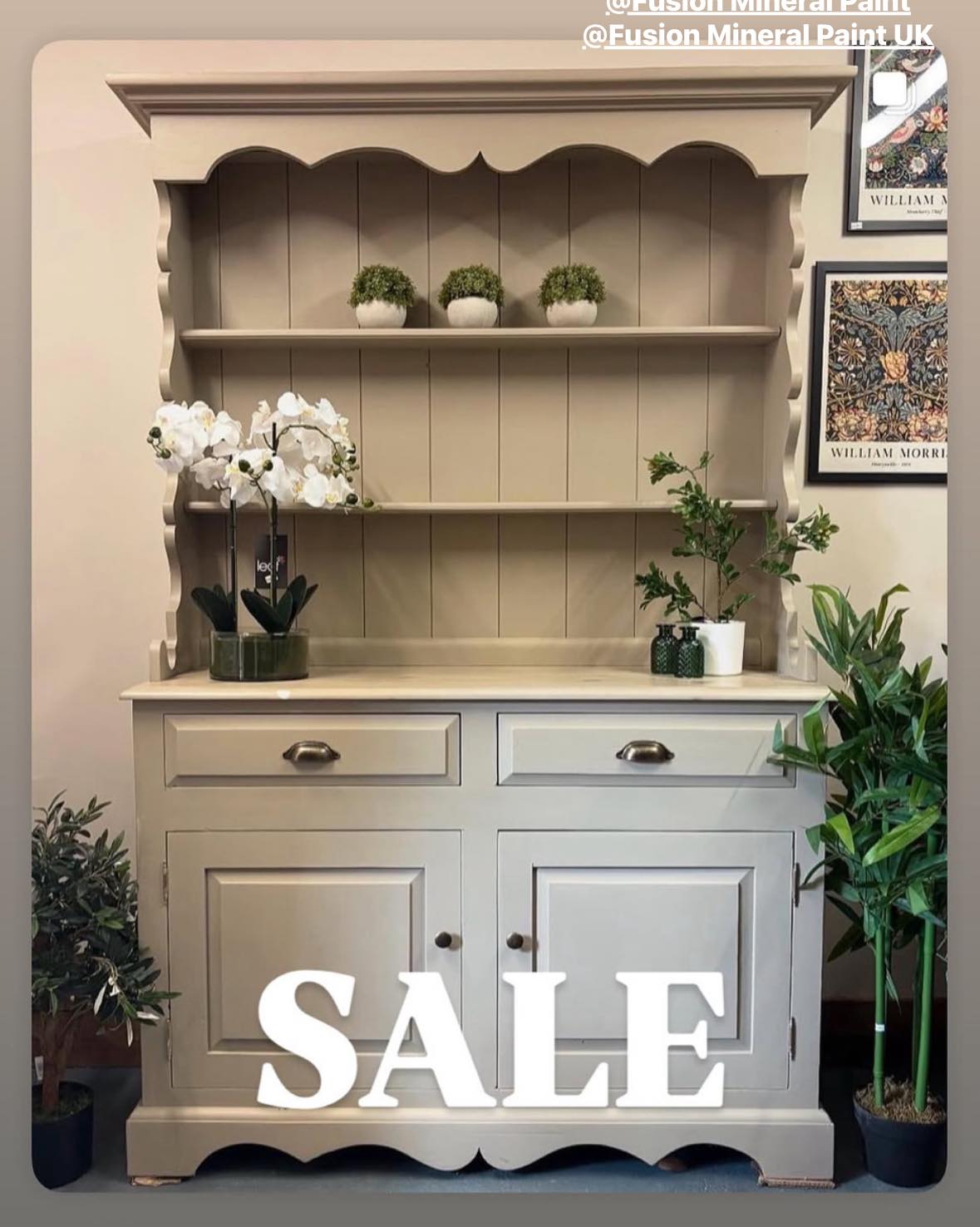 grey welsh dresser ✨ Beautiful ✨ A timeless piece full of character and charm — perfect for adding stylish storage to your home. Ideal for kitchens, dining rooms, or country-style interiors. #WelshDresser #FurnitureForSale # Fabric:Leather