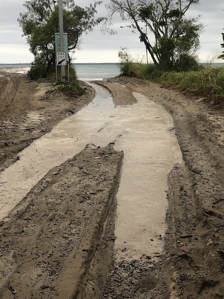 Word’s Out Rainbow Beach | Inskip point barge access track this morning ...