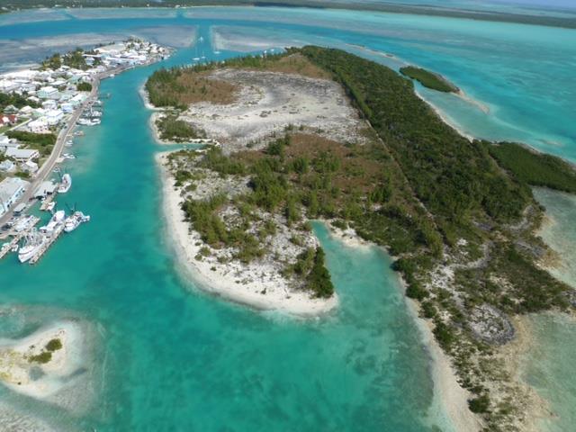 Stuart Halbert - Bahamas Realty | Nassau