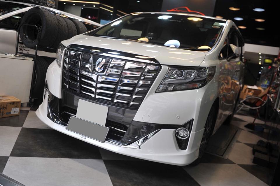 TOYOTA Alphard 30系安裝 Modellista... - Loong Wah Motors Group | Facebook