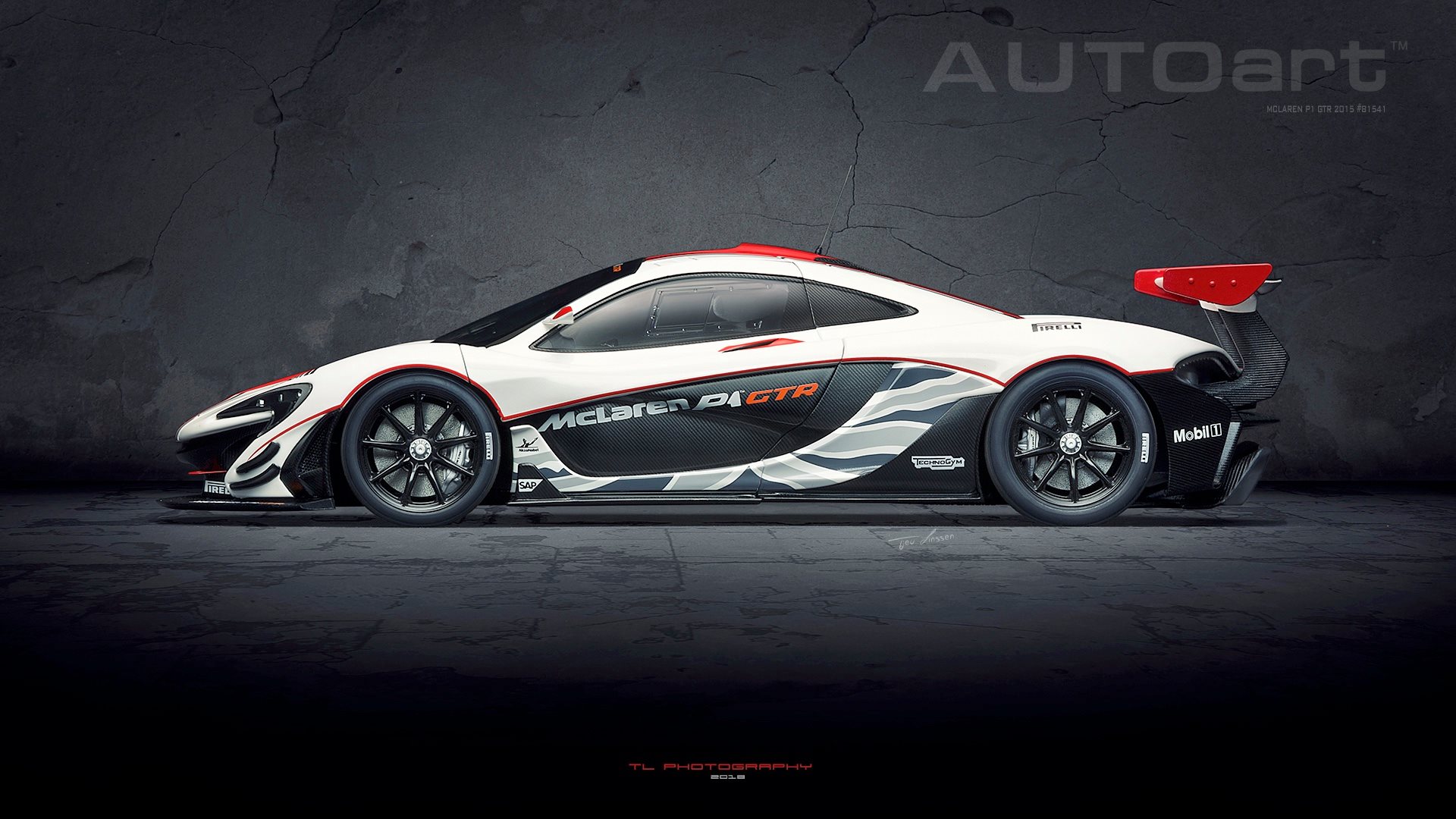 Soon to release 1/18 McLaren P1 GTR