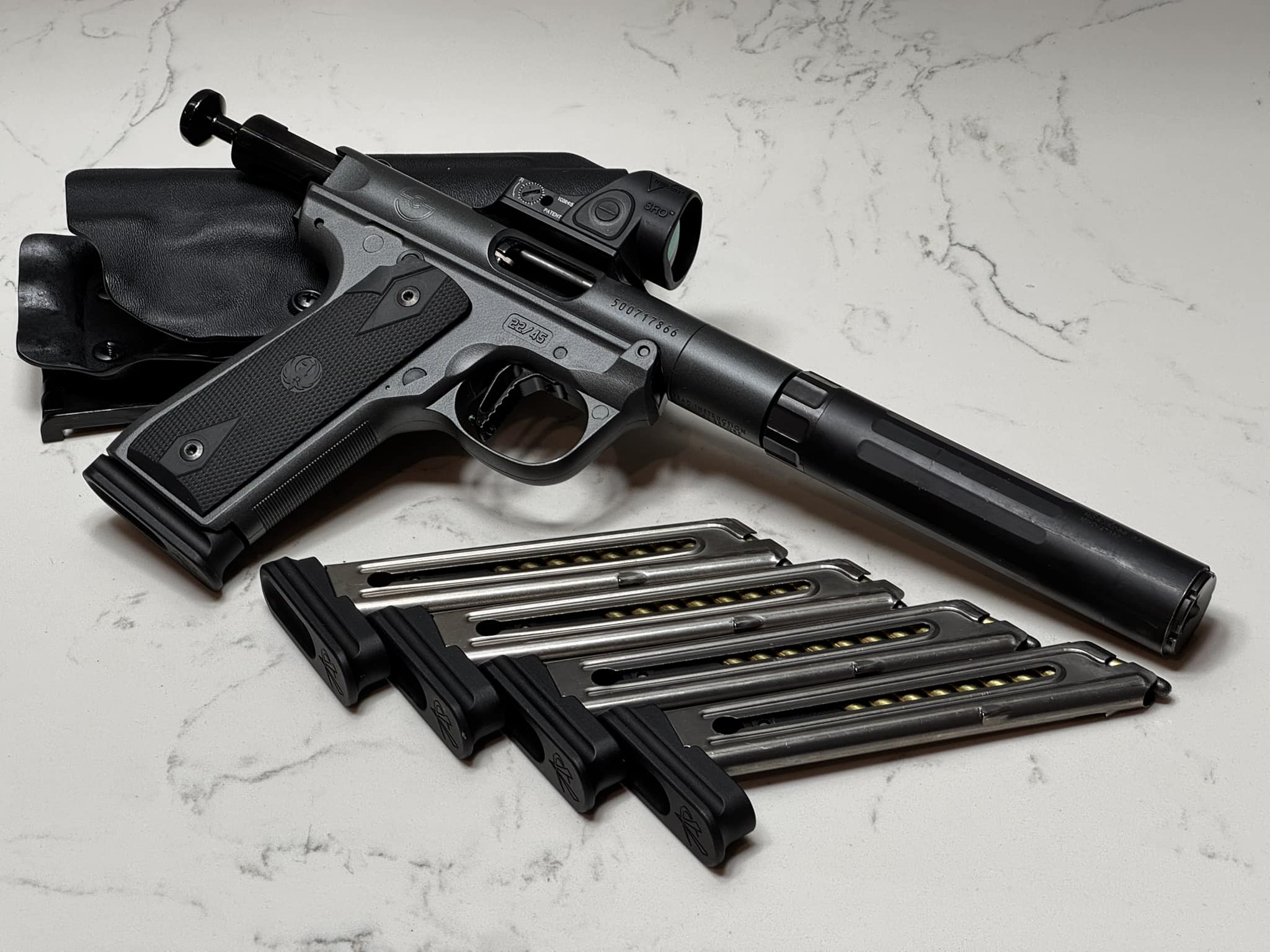 CR920 Magazine +3 Extended Basepad - Shadow Systems