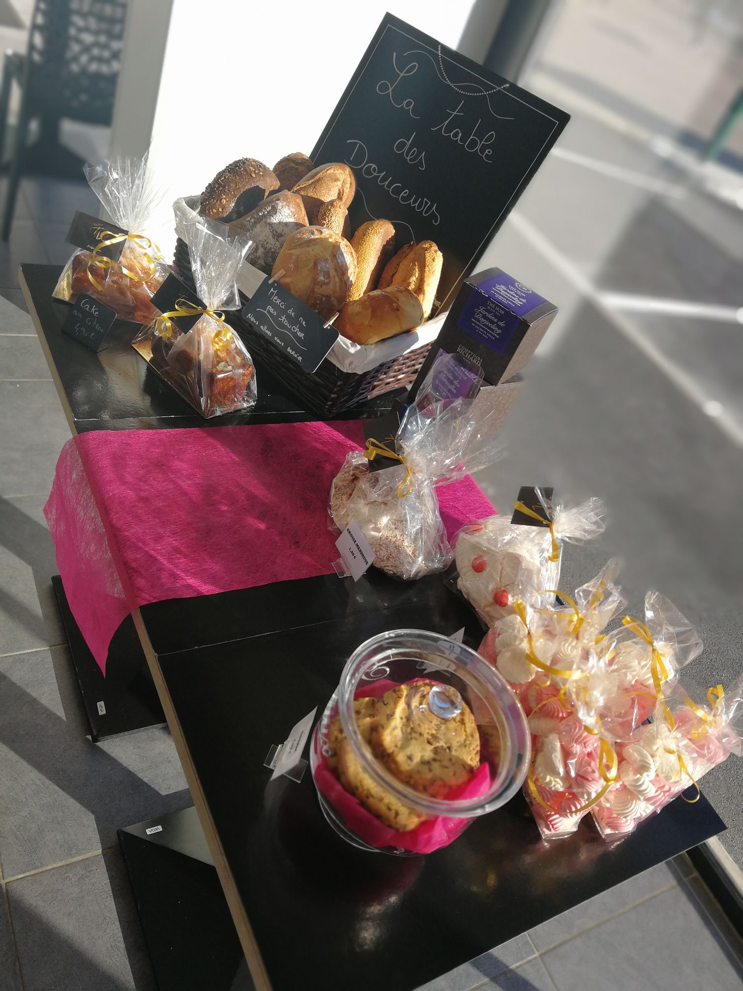La table des douceurs de la... - Boulangerie Tony Letournel | Facebook