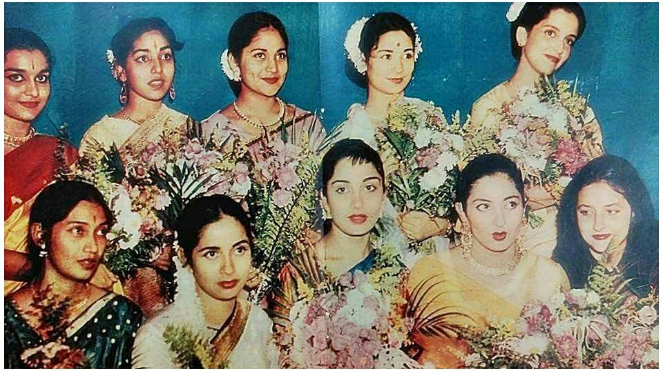 Super Rajesh Khanna with his film Actresses