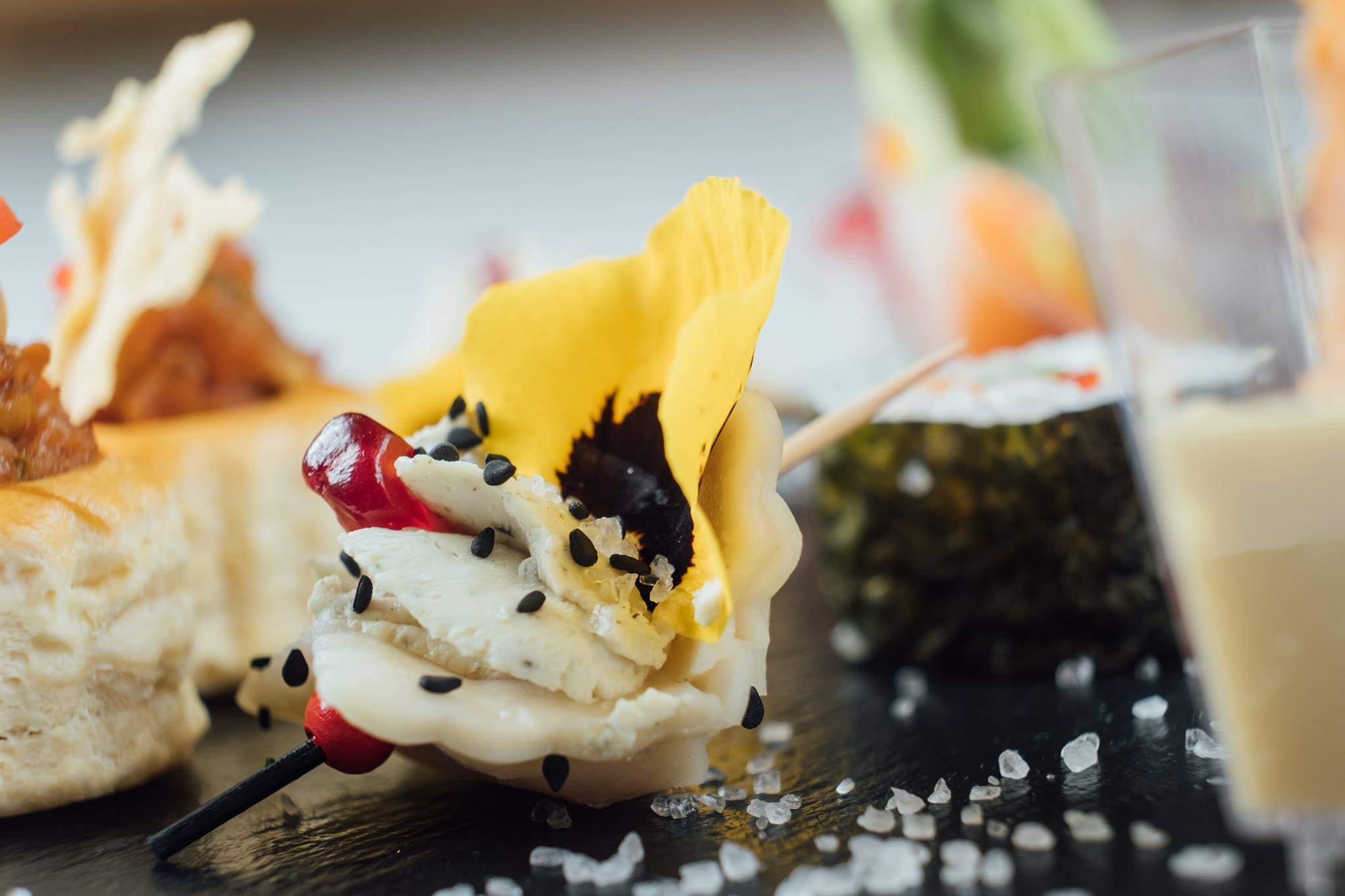 Jerry Catering Service - Kada bi Mediteran stavili u jedan zalogaj , to ...