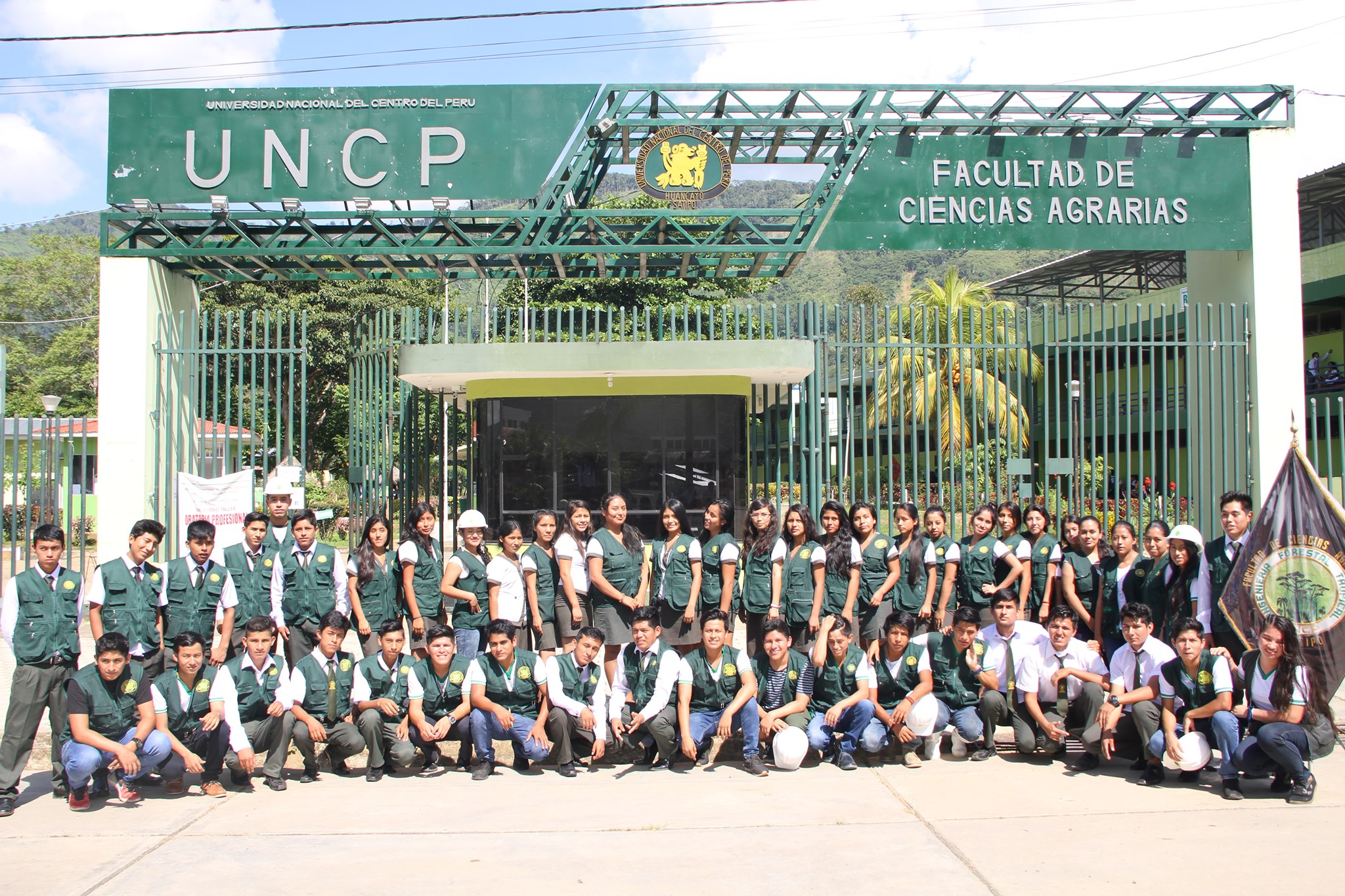 Facultad de Ciencias... - Facultad de Ciencias Agrarias-UNCP