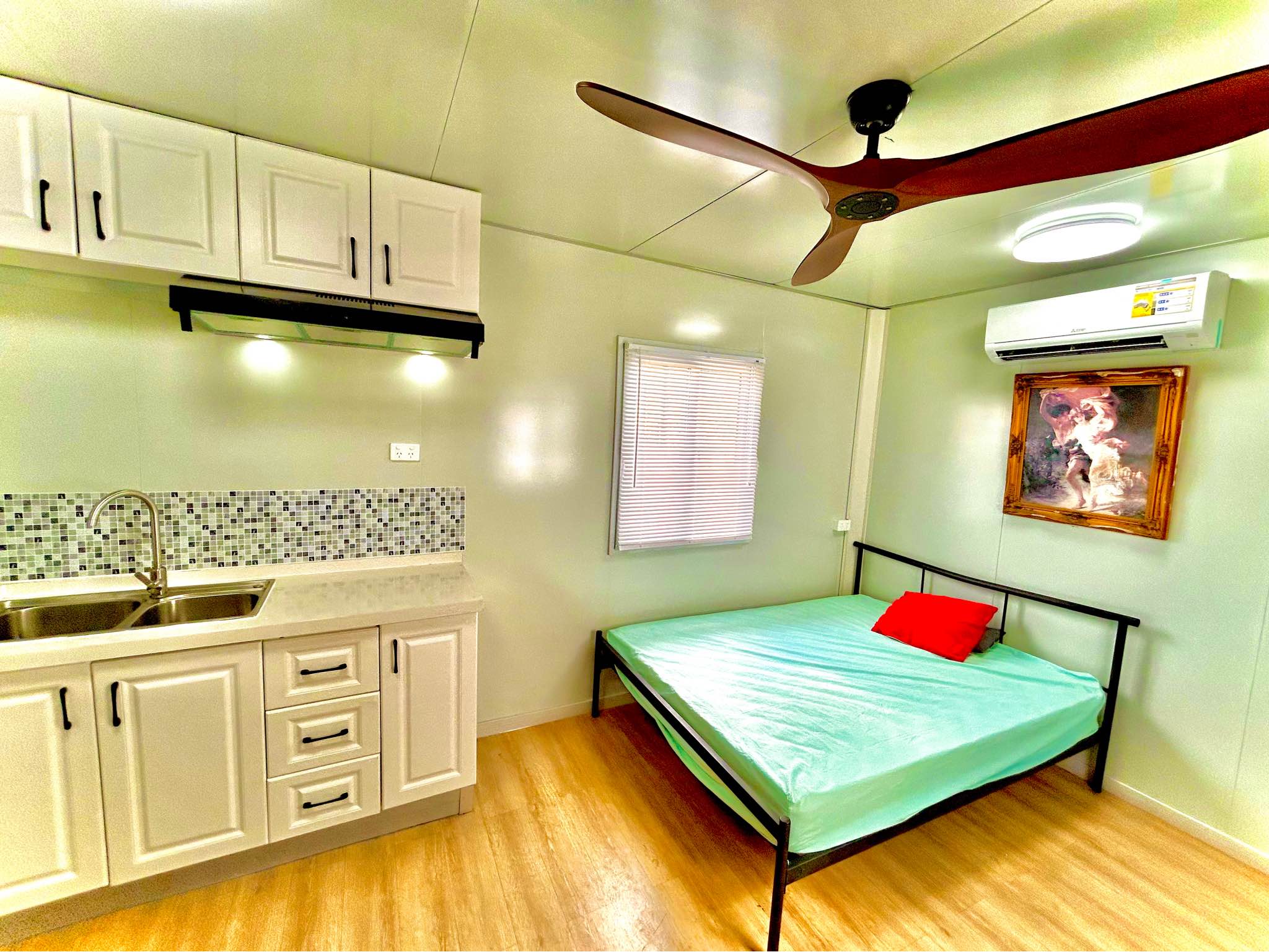 demountable Donga portable house - Property For Sale - Darwin, Northern ...