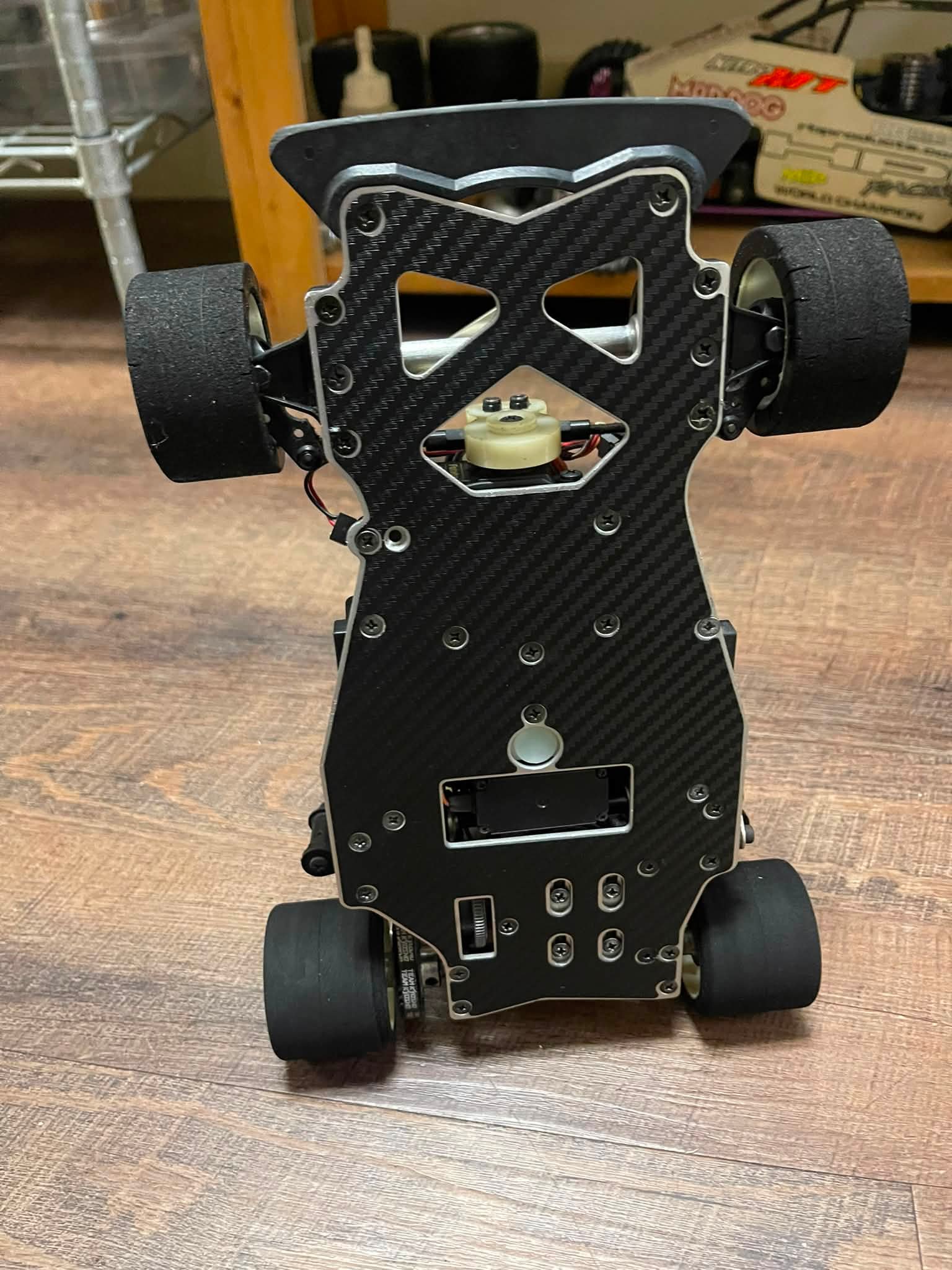 Kyosho Spada.09 Nitro rc car for sale with new unpainted body