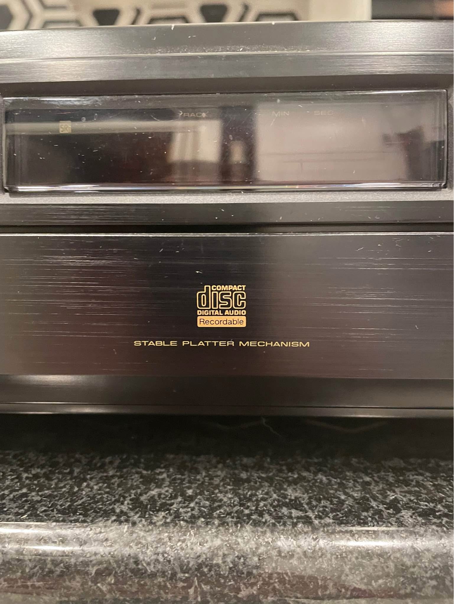 Pioneer RFD-1 RF Demodulator laserdisc AC3RF Dolby Digital