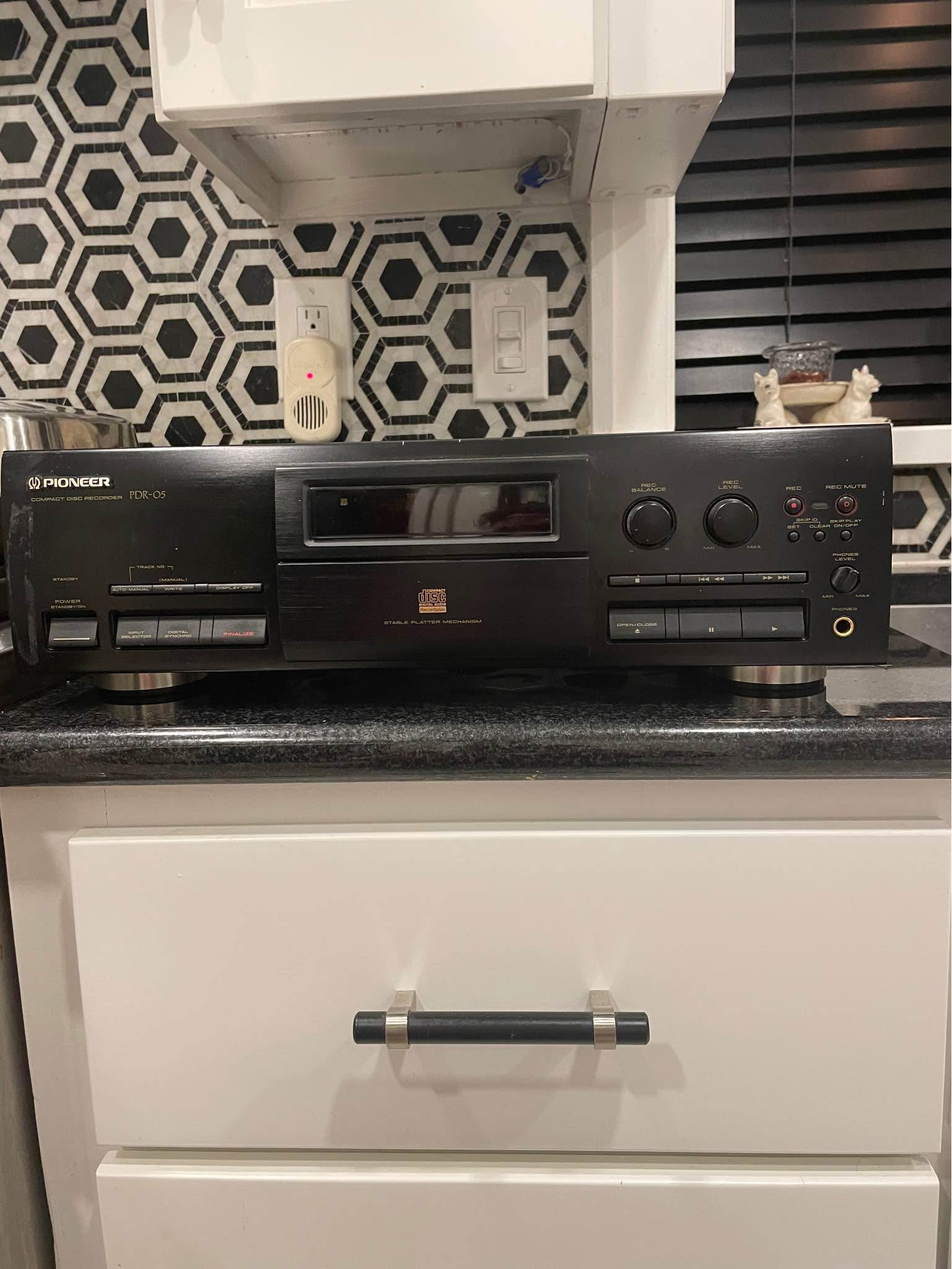 Pioneer RFD-1 RF Demodulator laserdisc AC3RF Dolby Digital