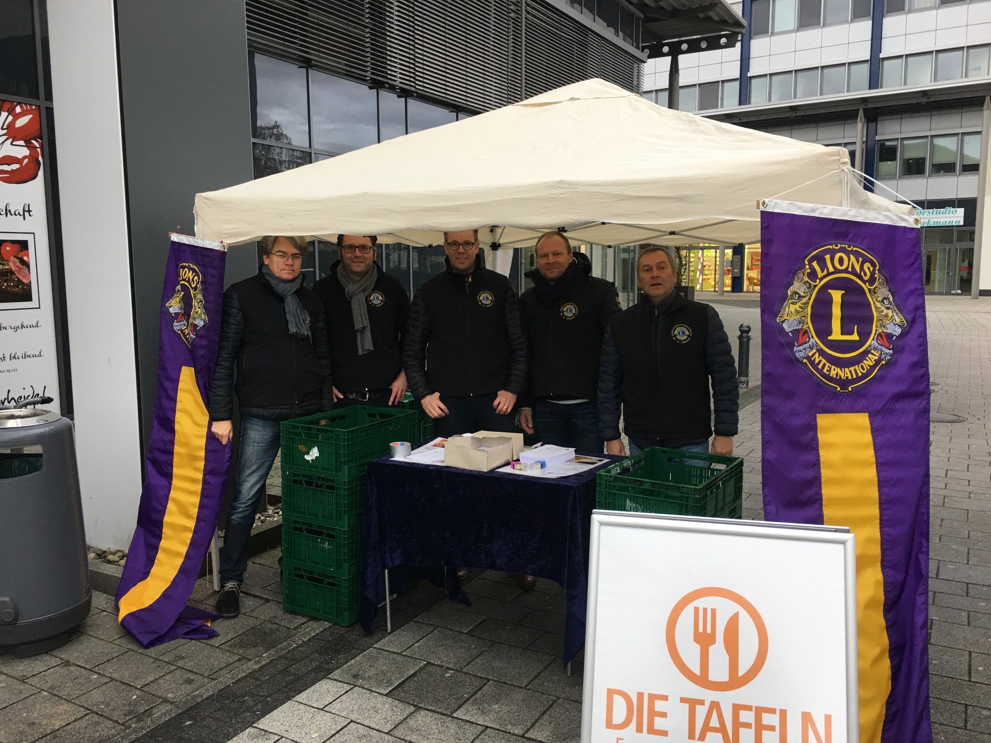 Lions Club Sammelt Fur Die Bottroper Wir Lieben Bottrop