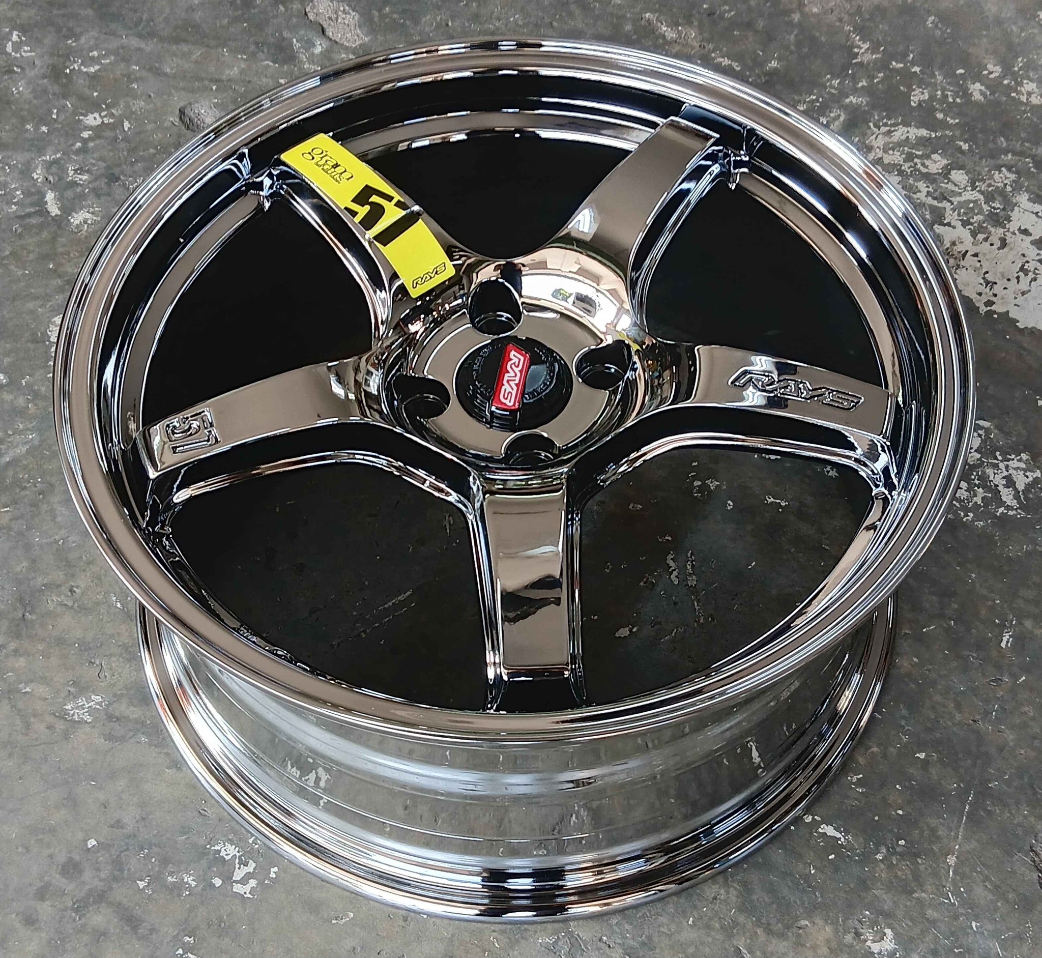 RAYS 57CR FLOW FROMING Size 17