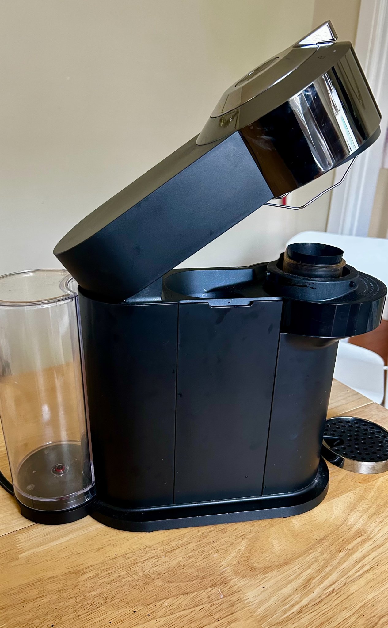 Nespresso Virtuo Package - Coffee Makers & Espresso Machines - Victoria ...