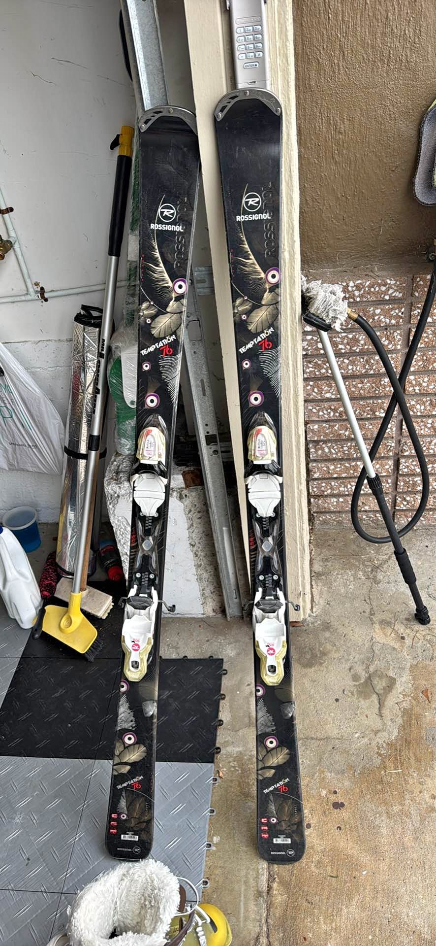 2014 k2 used skis Recoil  evo K2 Reckoner KF Ski 2026 K2s Reckoner collection is designed for freestyle skiers wanting to be creative all over the mountain 2014 MRA K2 Mens Twin