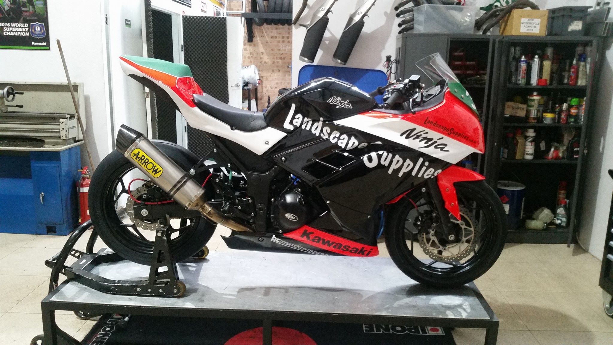 Just completed this beautiful Kawasaki Ninja 300 for our sponsor