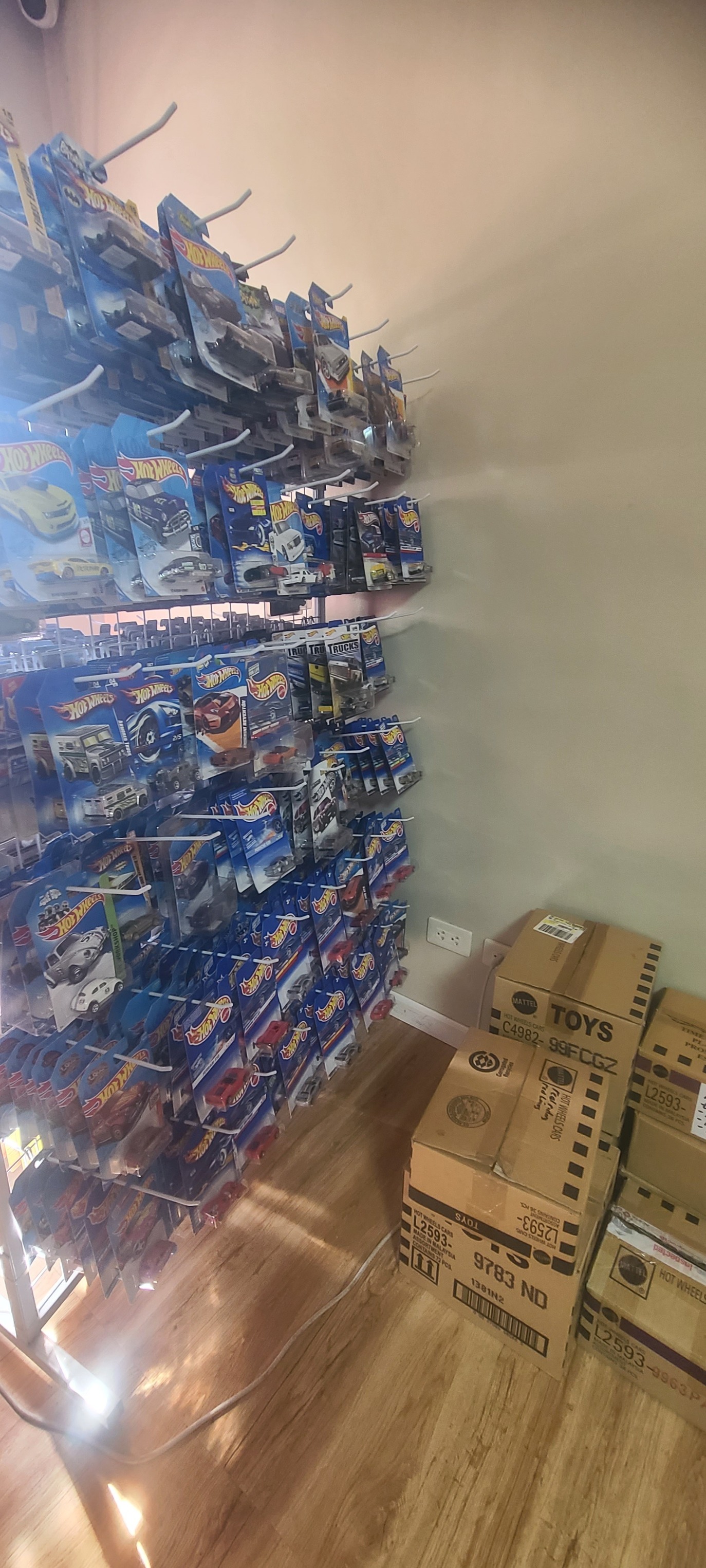 Diecast sale at Robinsons Dasmarinas Atrium 2