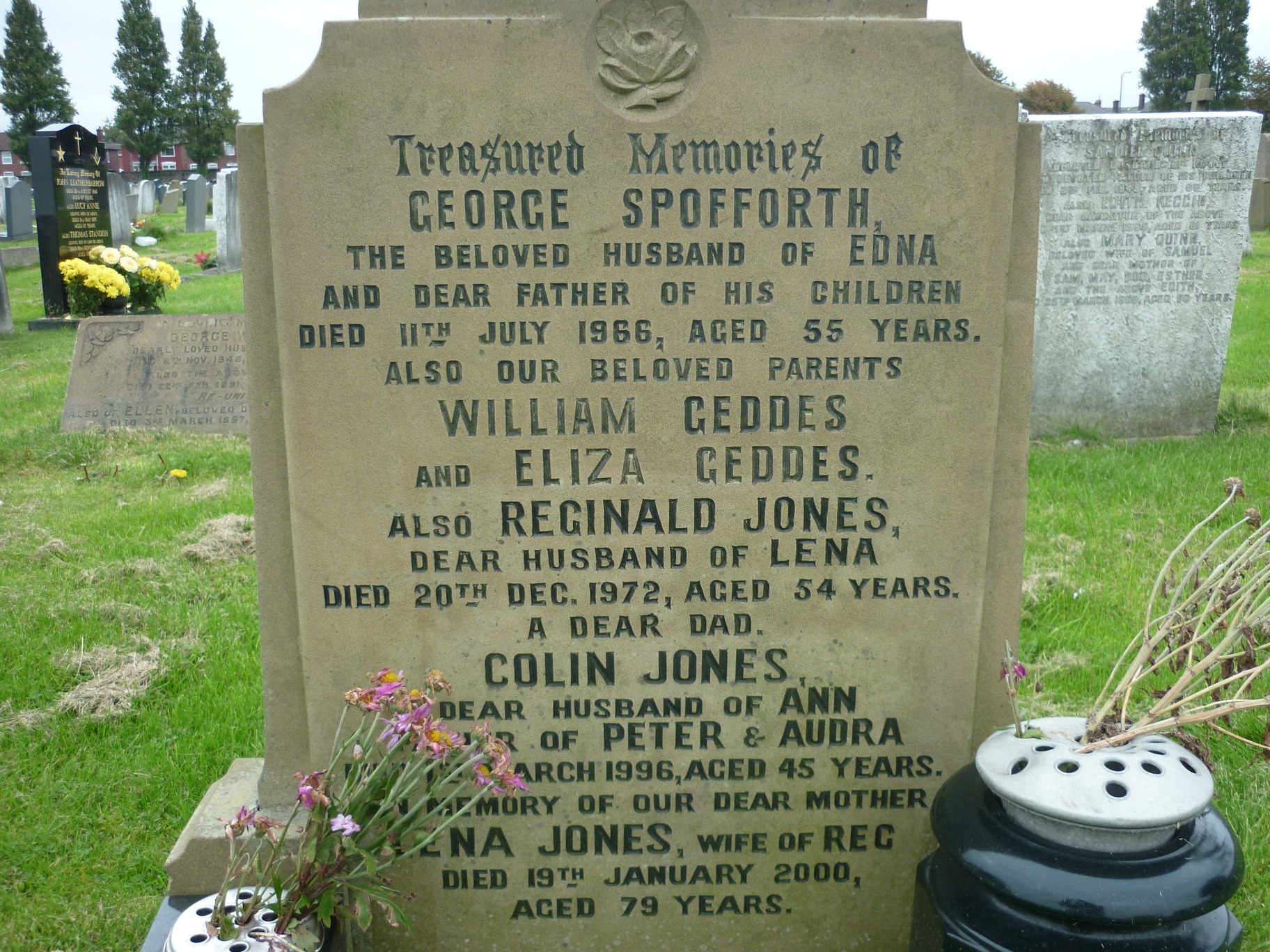 Bootle Cemetery Memorials | Bootle