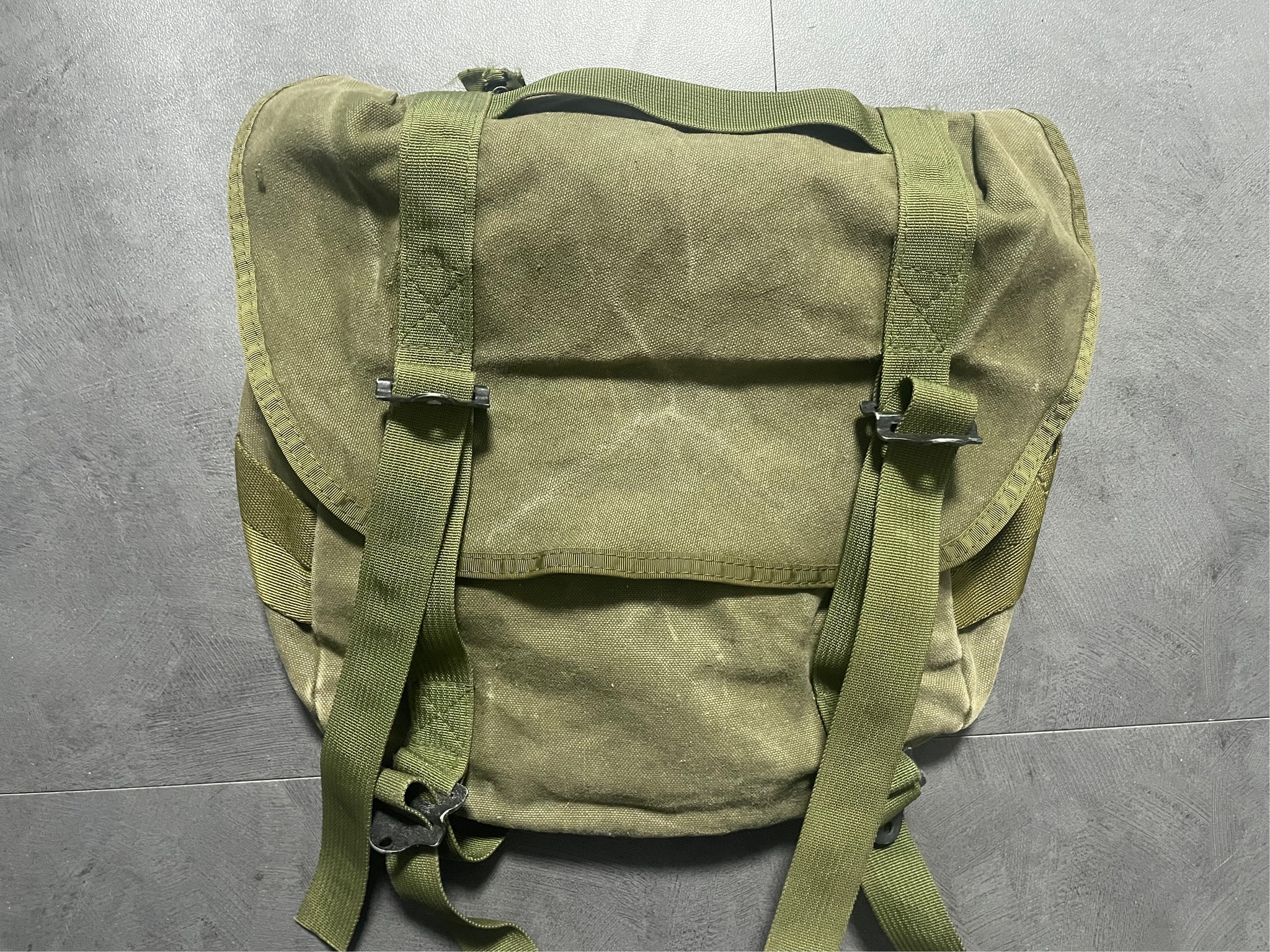 What is this unusual buttpack?