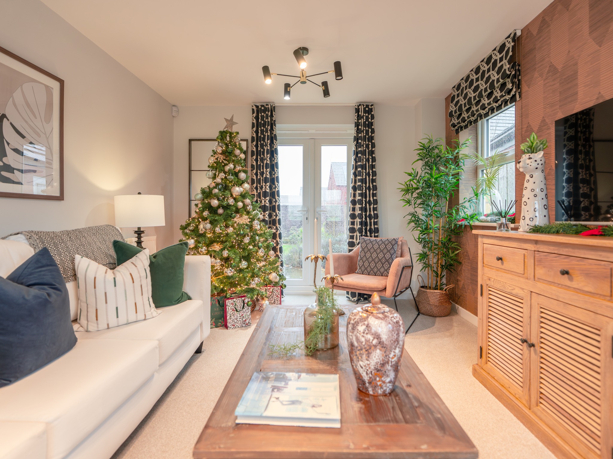 Move In For Christmas Event - Highfield Gardens, Trowbridge