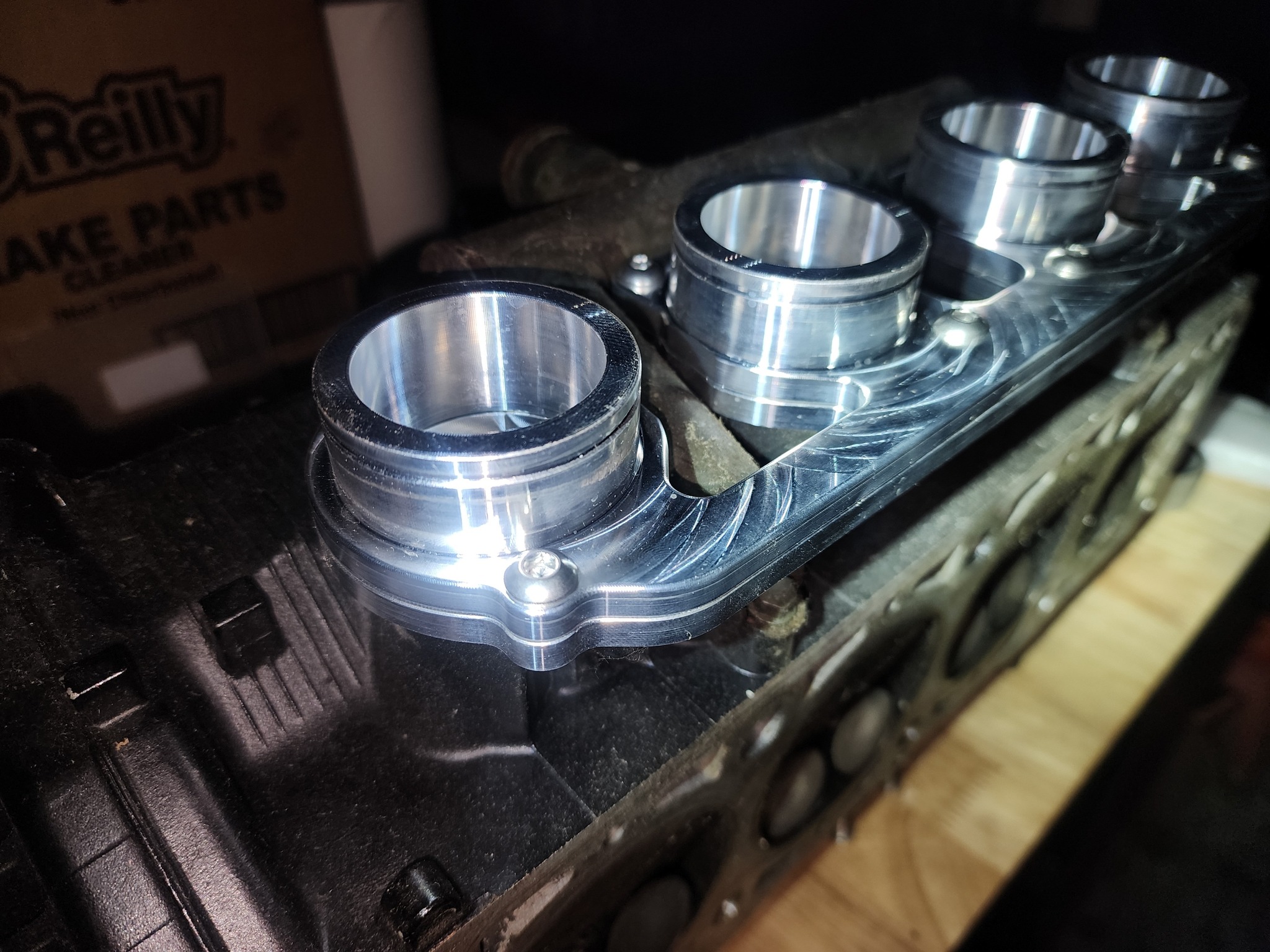 Kawasaki ZRX fuel injection conversion intake manifolds now available
