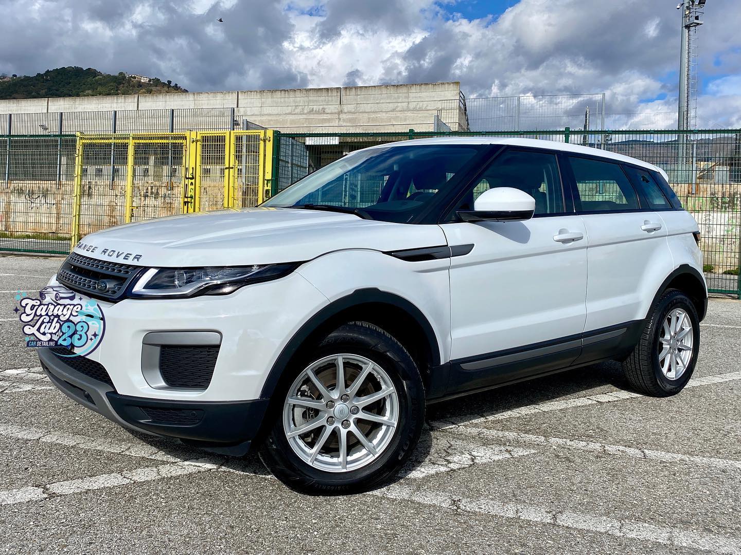 Garage Lab 23 - Range Rover Evoque pronta per il nuovo... | Facebook