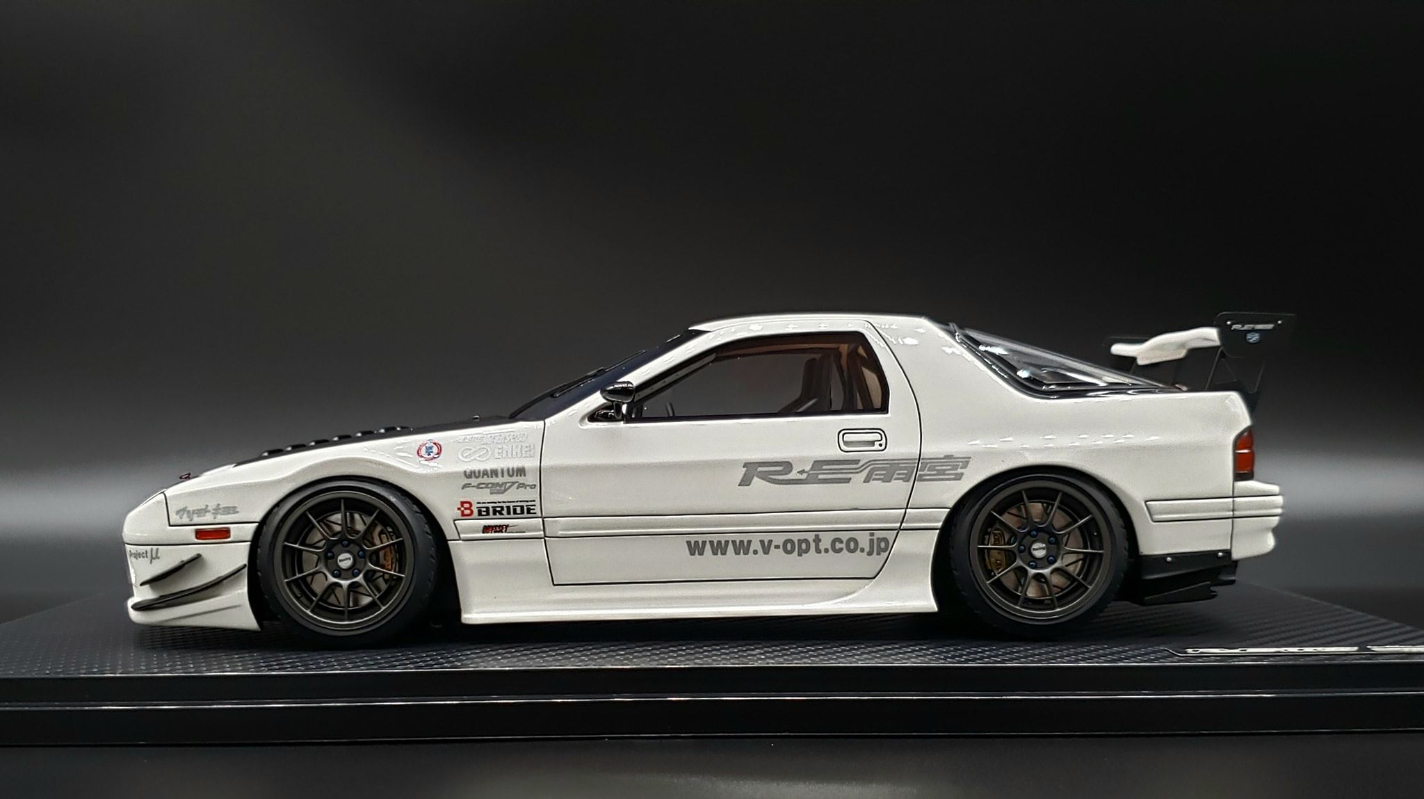 ignition model 1/18 RE雨宮 RX-7 (FC3S) 1/18 Ignition model Mazda