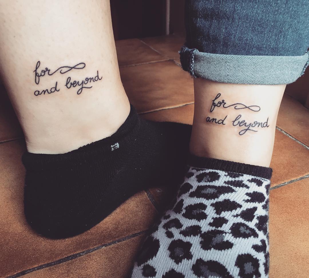 Tatouage Vers L Infini Et Au Dela