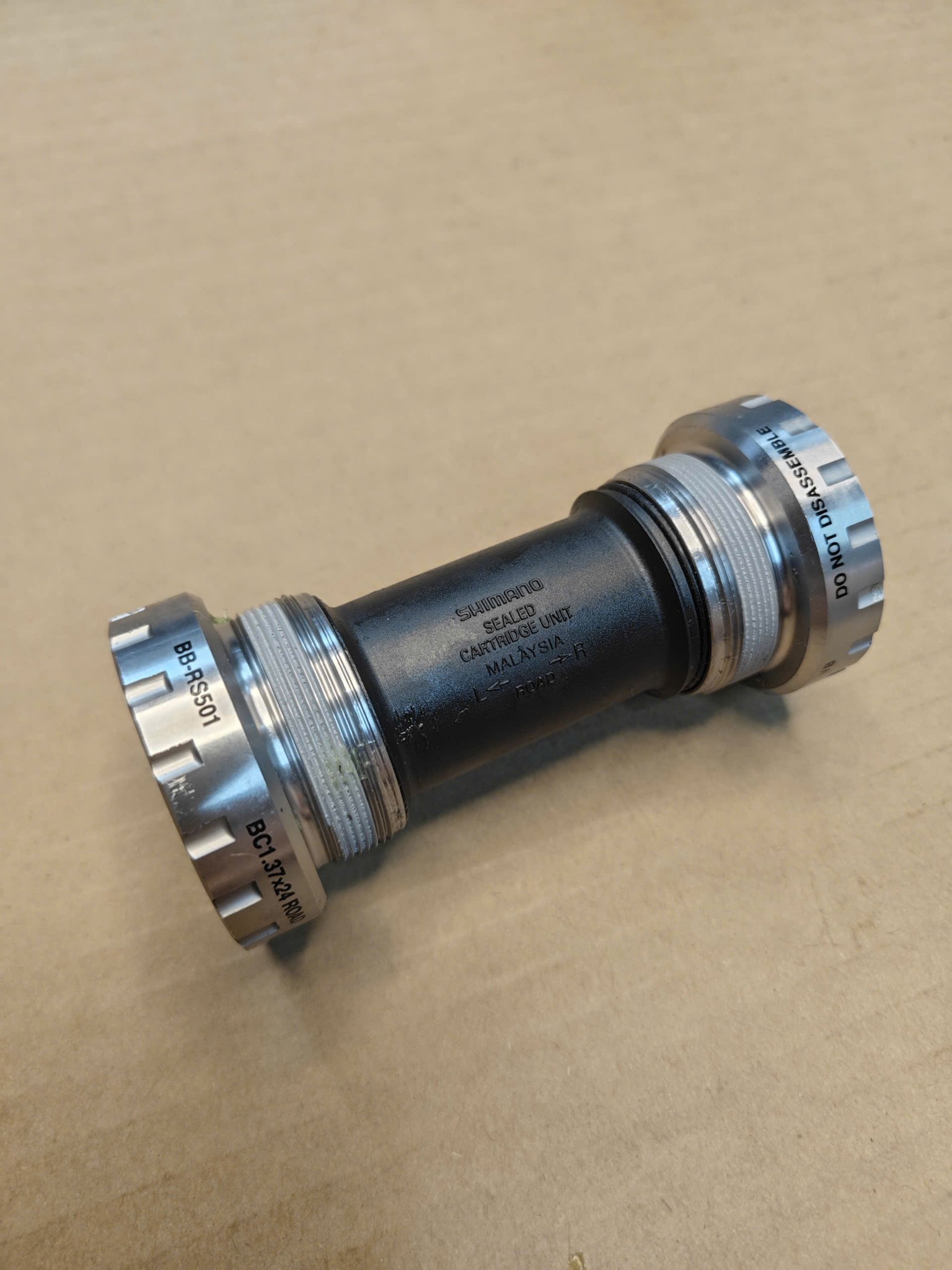 Trục Rỗng BB TRục Giữa Ren Vặn Shimano BB-RS501 Dành Cho Xe Đạp Đua Road