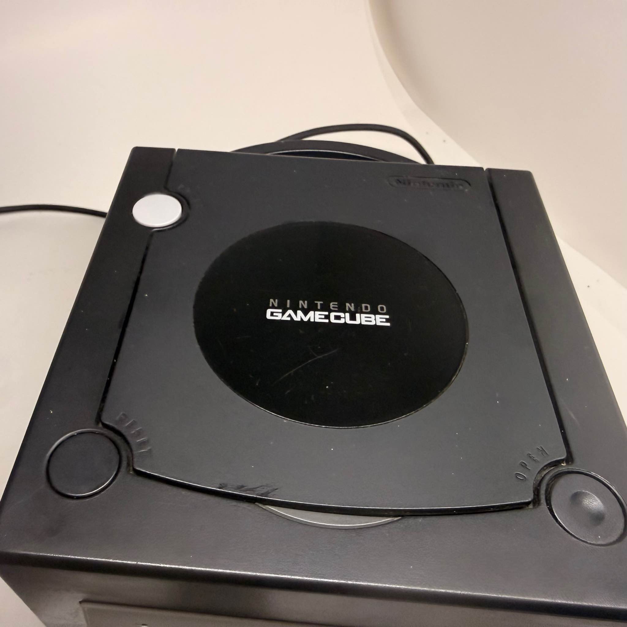 Gamecube modded Swiss. LED mod. 128 gb Micro sd. 32 gb memory card 1 ...