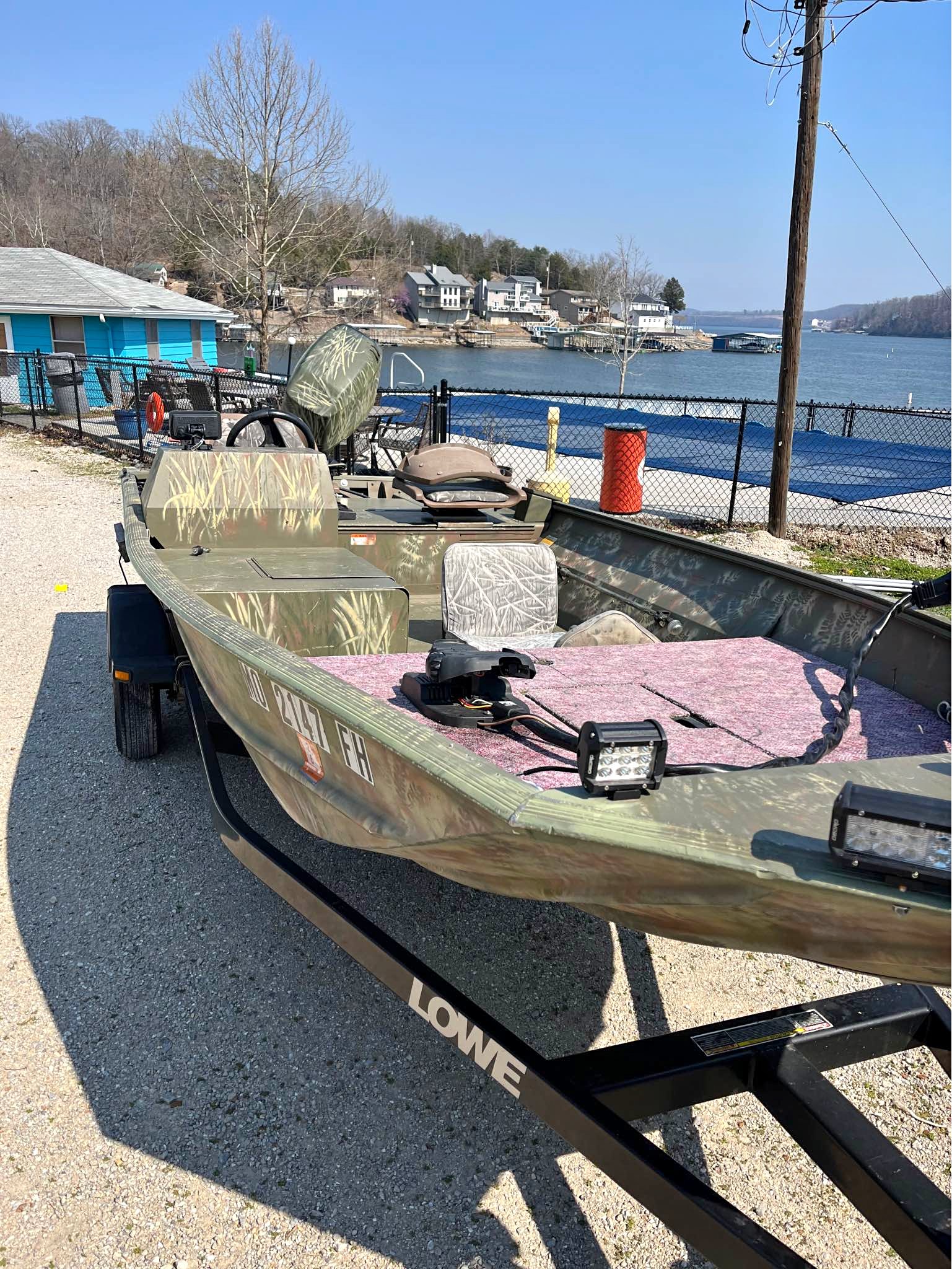 2005 Lowe Roughneck 1652 50hp mercury 4 stroke - Boats - Roach ...