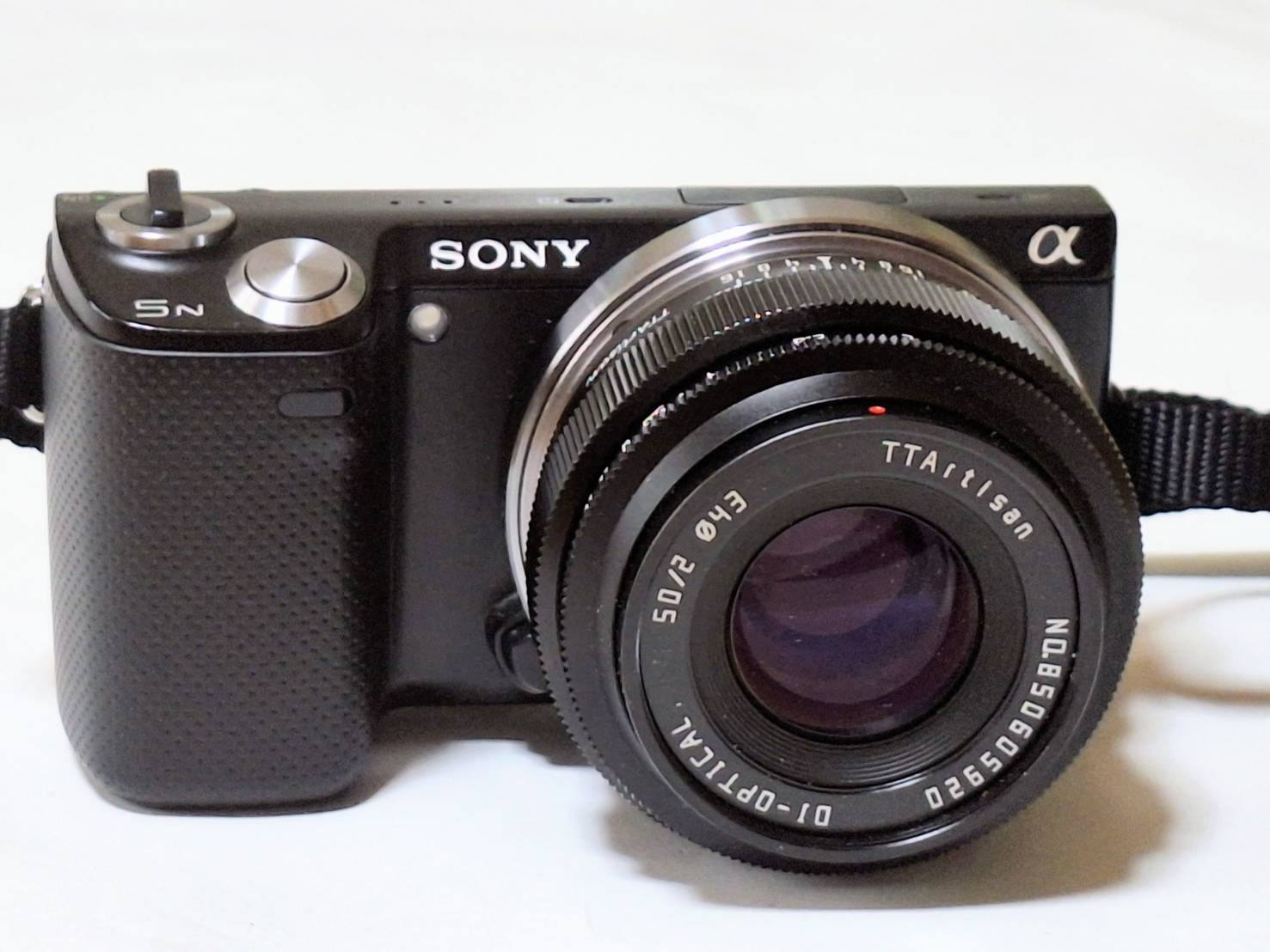 Sony Alpha NEX 5N with Topcor 48mm f2 lens
