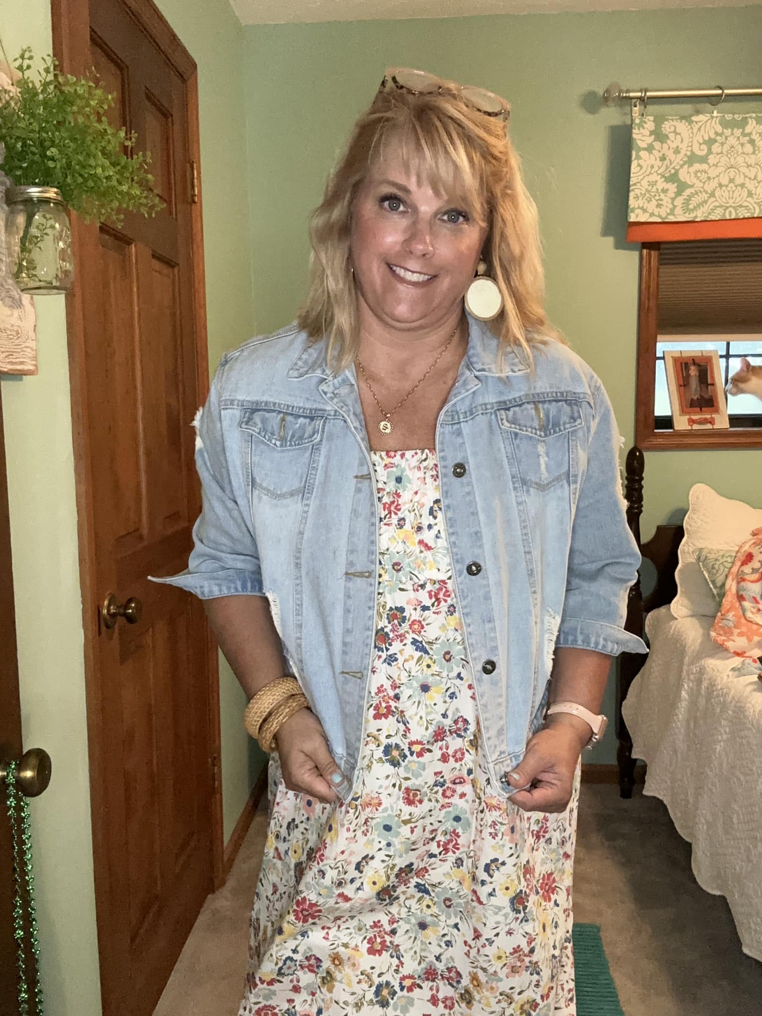 boho dress with denim jacket Chic white and elegance. White tiered dress and light denim jacket and straw bag and brown sandals, white lace dress and denim jacket and brown fringe bag and HS24 Enchanting Autumn Nashville Wedding Pricing:6 Sheets Labels Sleeveless Tiered Above the