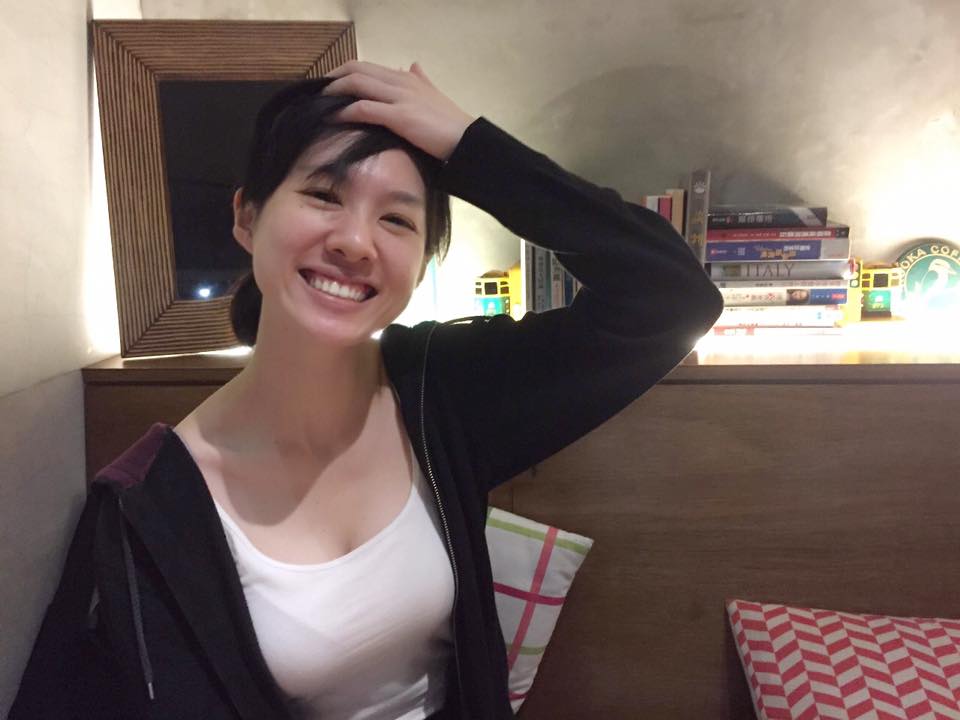 潘之敏Vicci Pan - 這樣的天氣， 不冷不熱， 沐著陽光，落點雨。 擁抱新角色，...